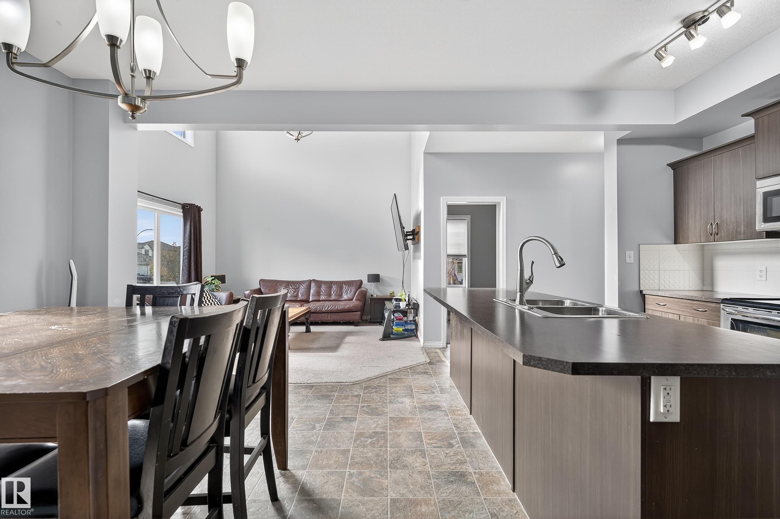 Photo 6 at 99 Dalquist Bay, Tribute, Leduc