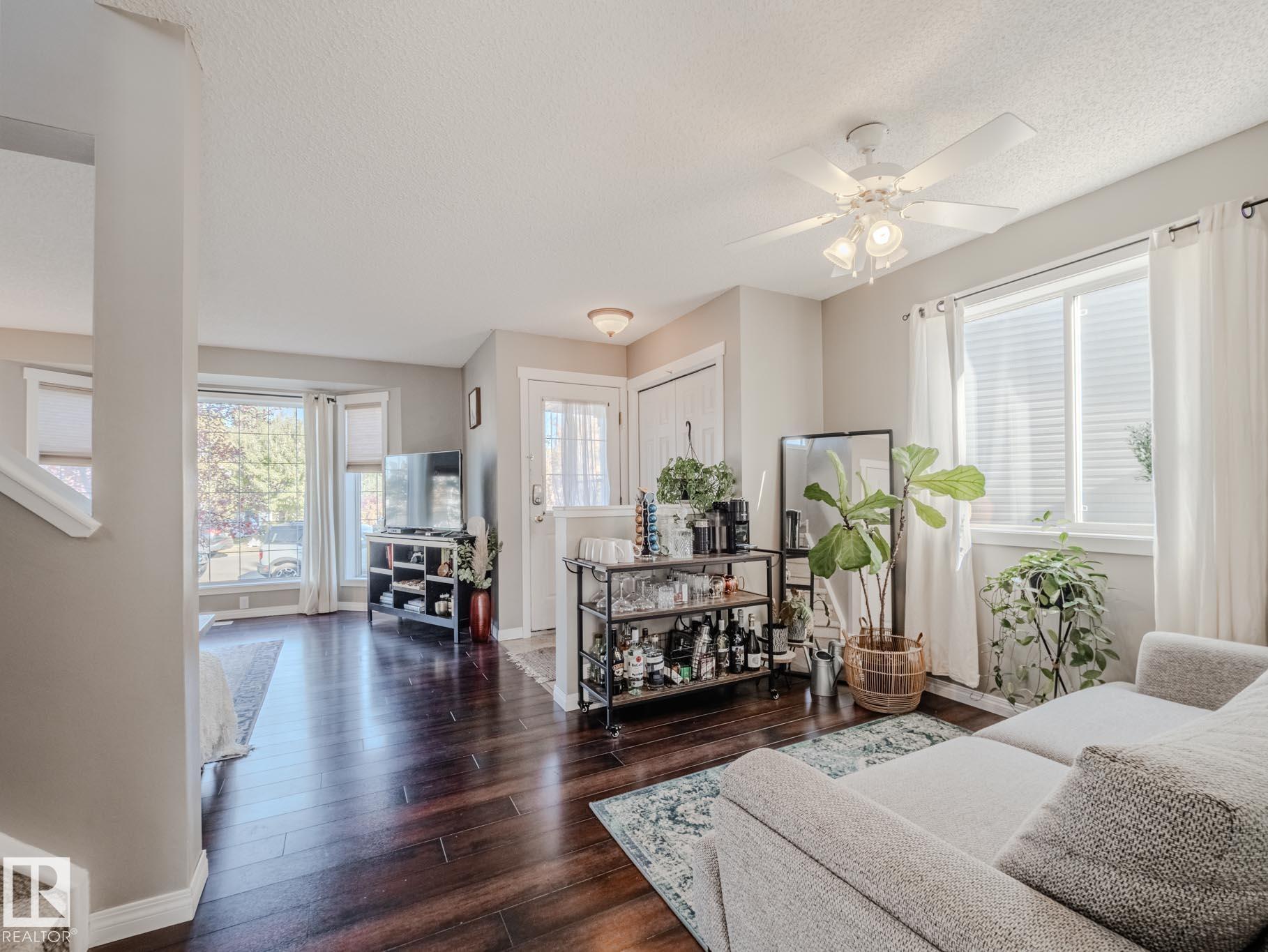 Photo 18 at 106 Heatherglen Crescent, Heatherglen, Spruce Grove