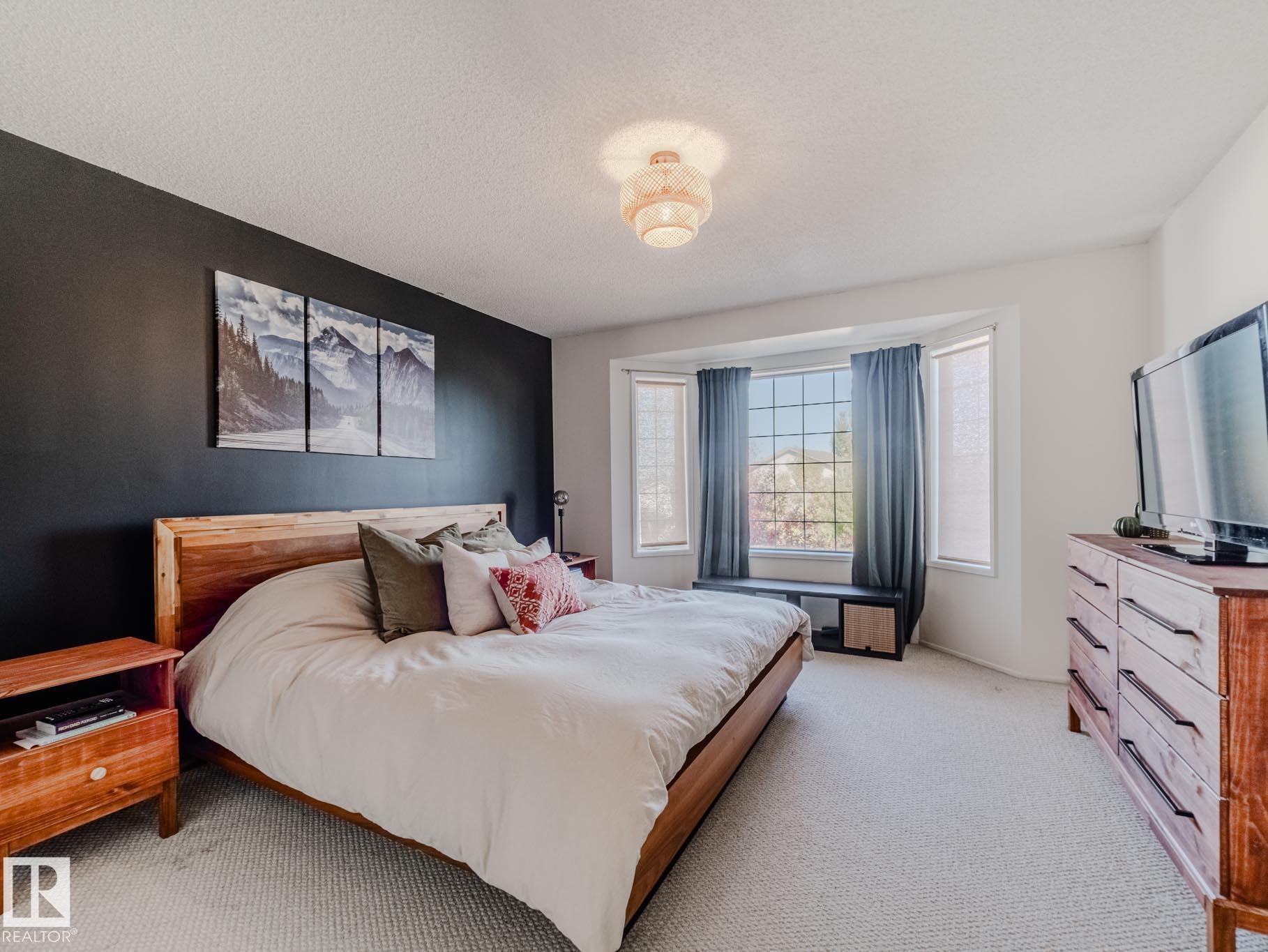 Photo 39 at 106 Heatherglen Crescent, Heatherglen, Spruce Grove