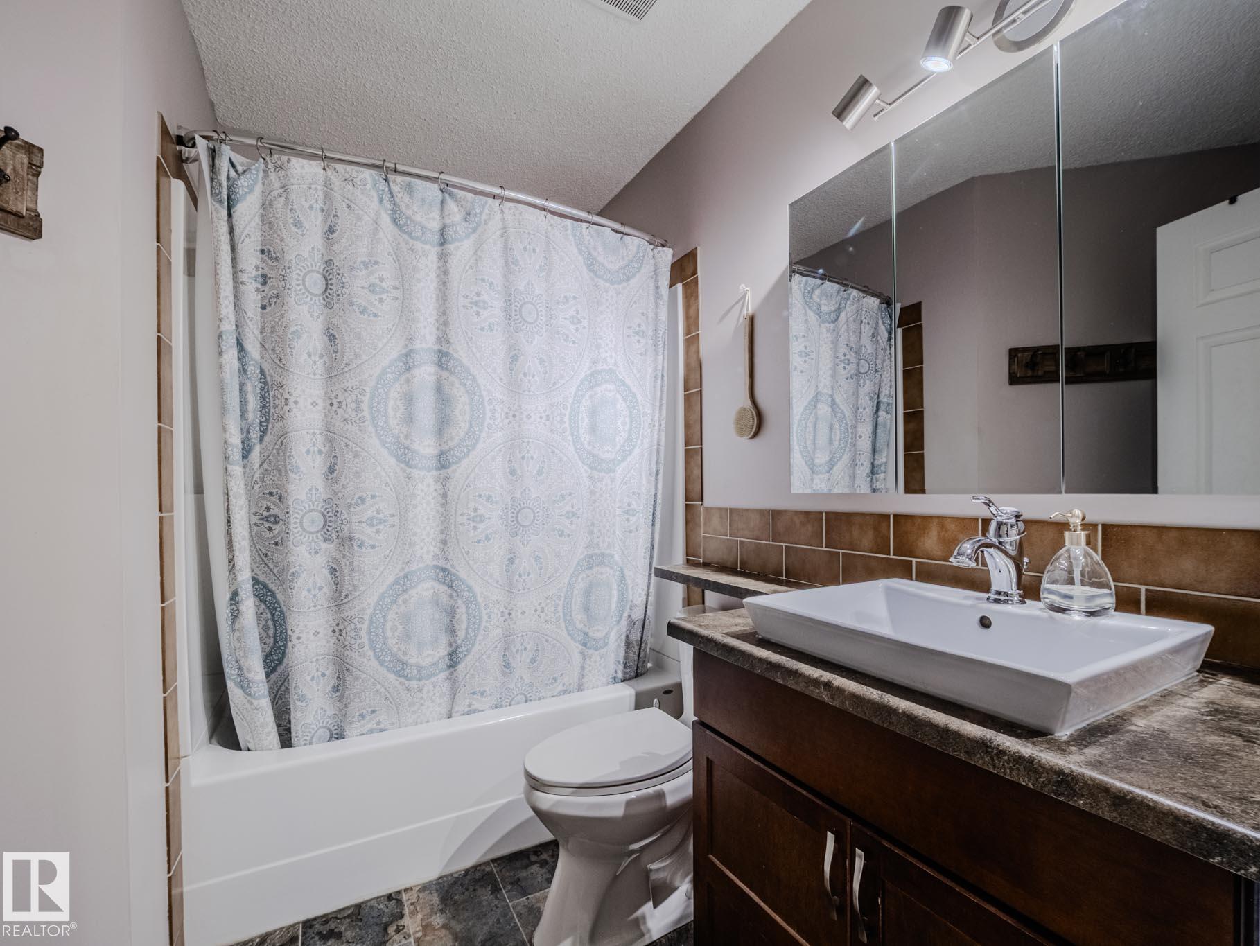 Photo 44 at 106 Heatherglen Crescent, Heatherglen, Spruce Grove