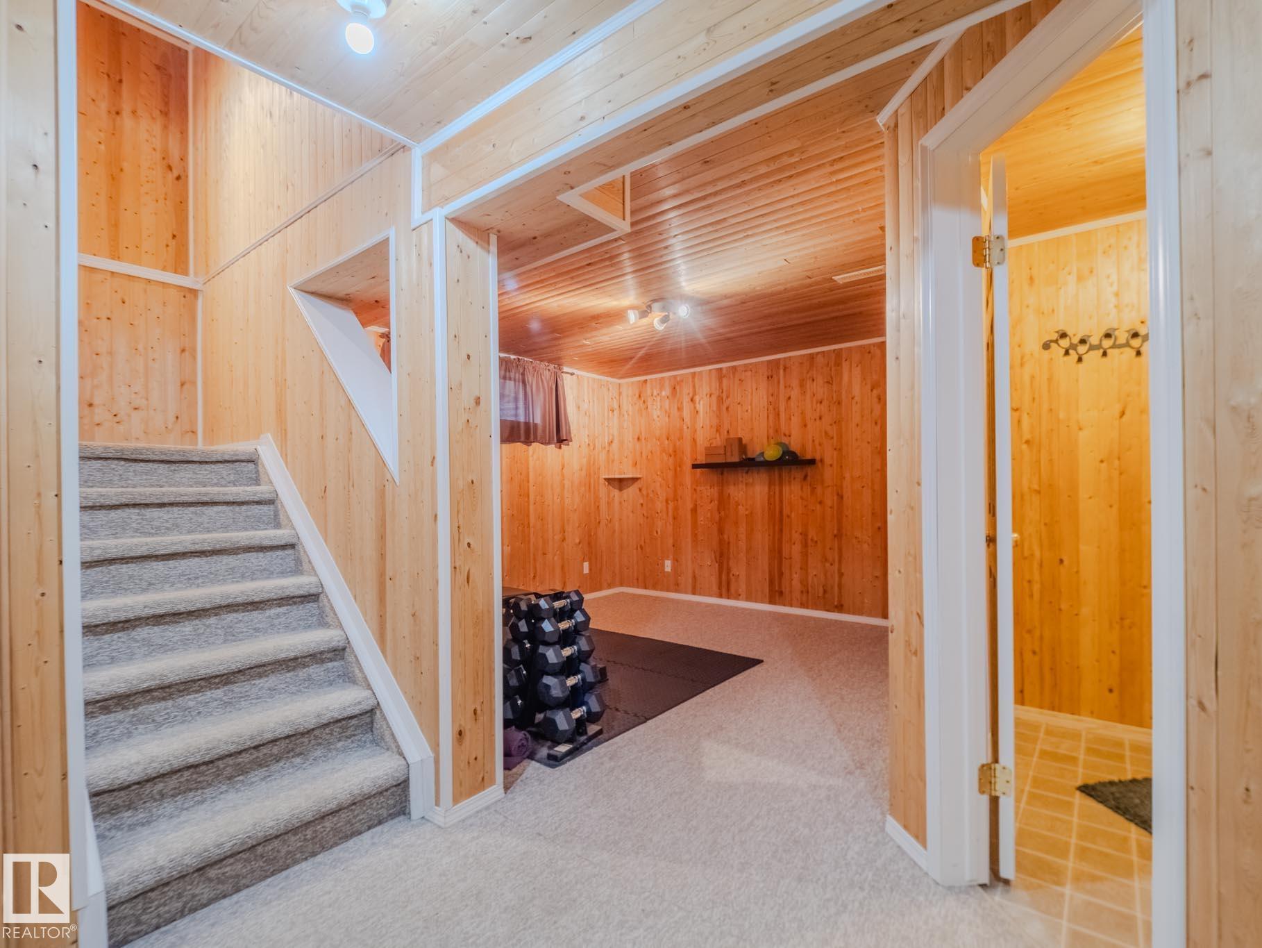 Photo 52 at 106 Heatherglen Crescent, Heatherglen, Spruce Grove