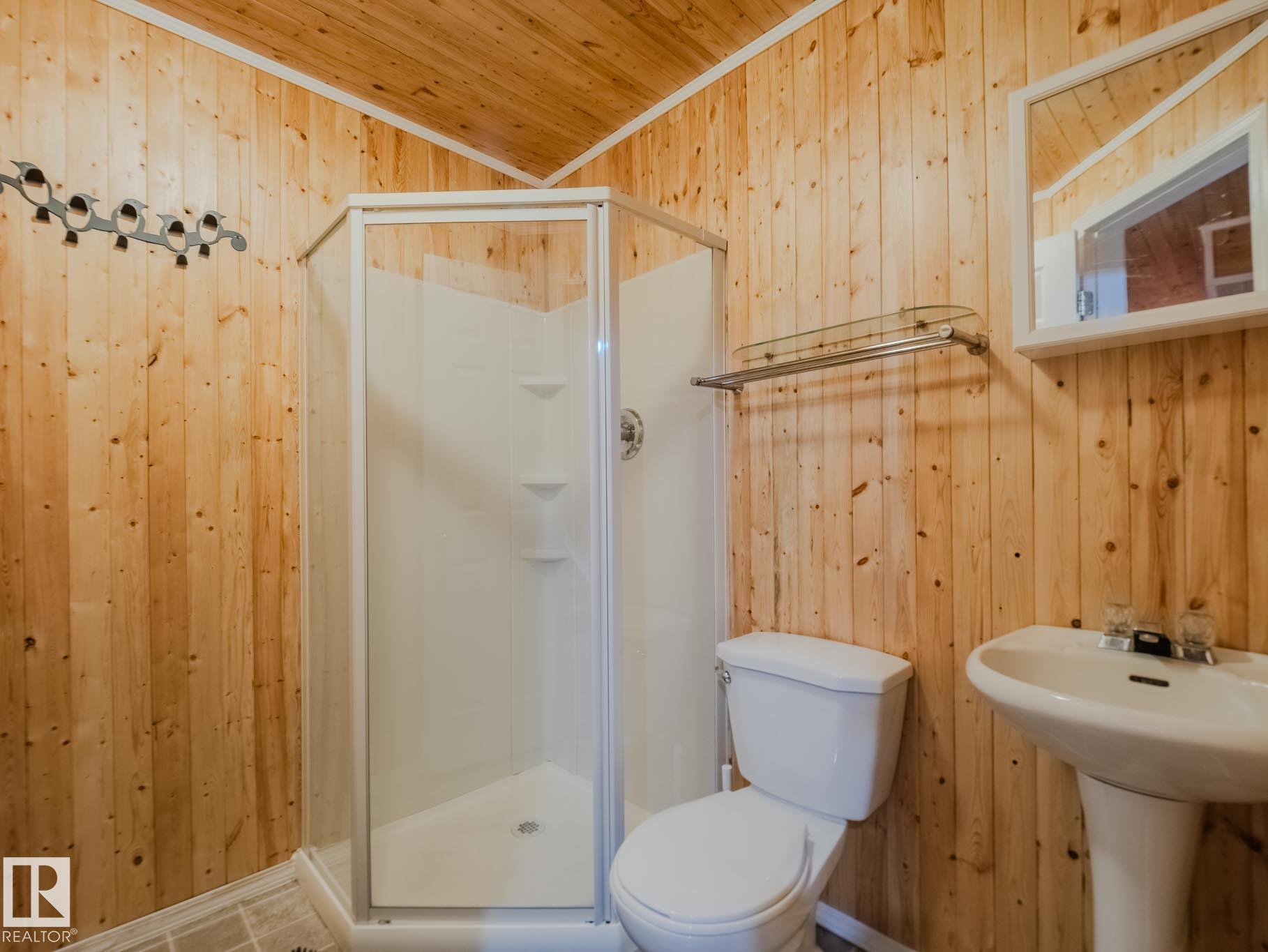 Photo 60 at 106 Heatherglen Crescent, Heatherglen, Spruce Grove