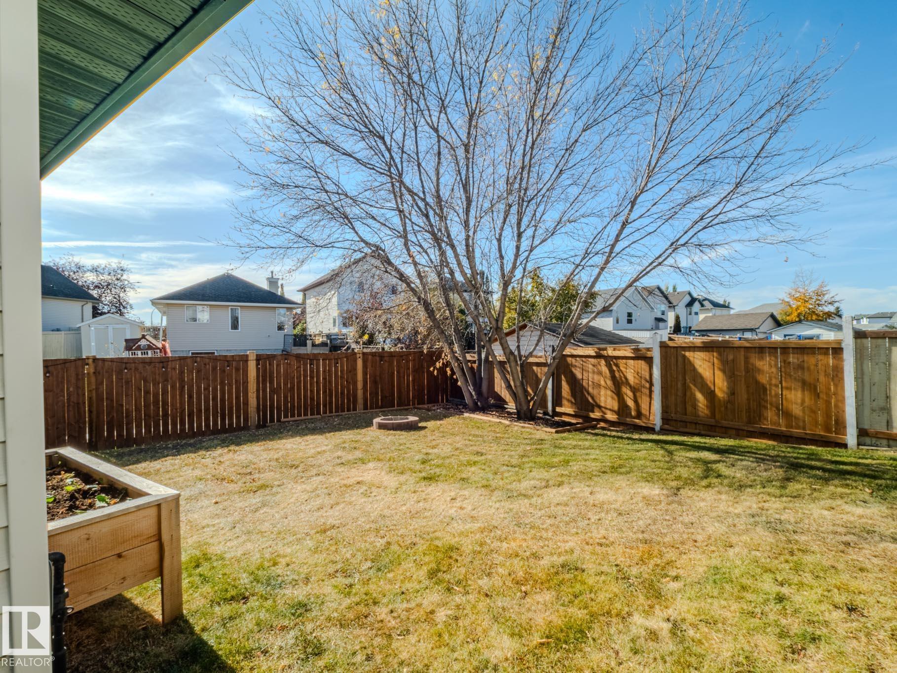 Photo 70 at 106 Heatherglen Crescent, Heatherglen, Spruce Grove