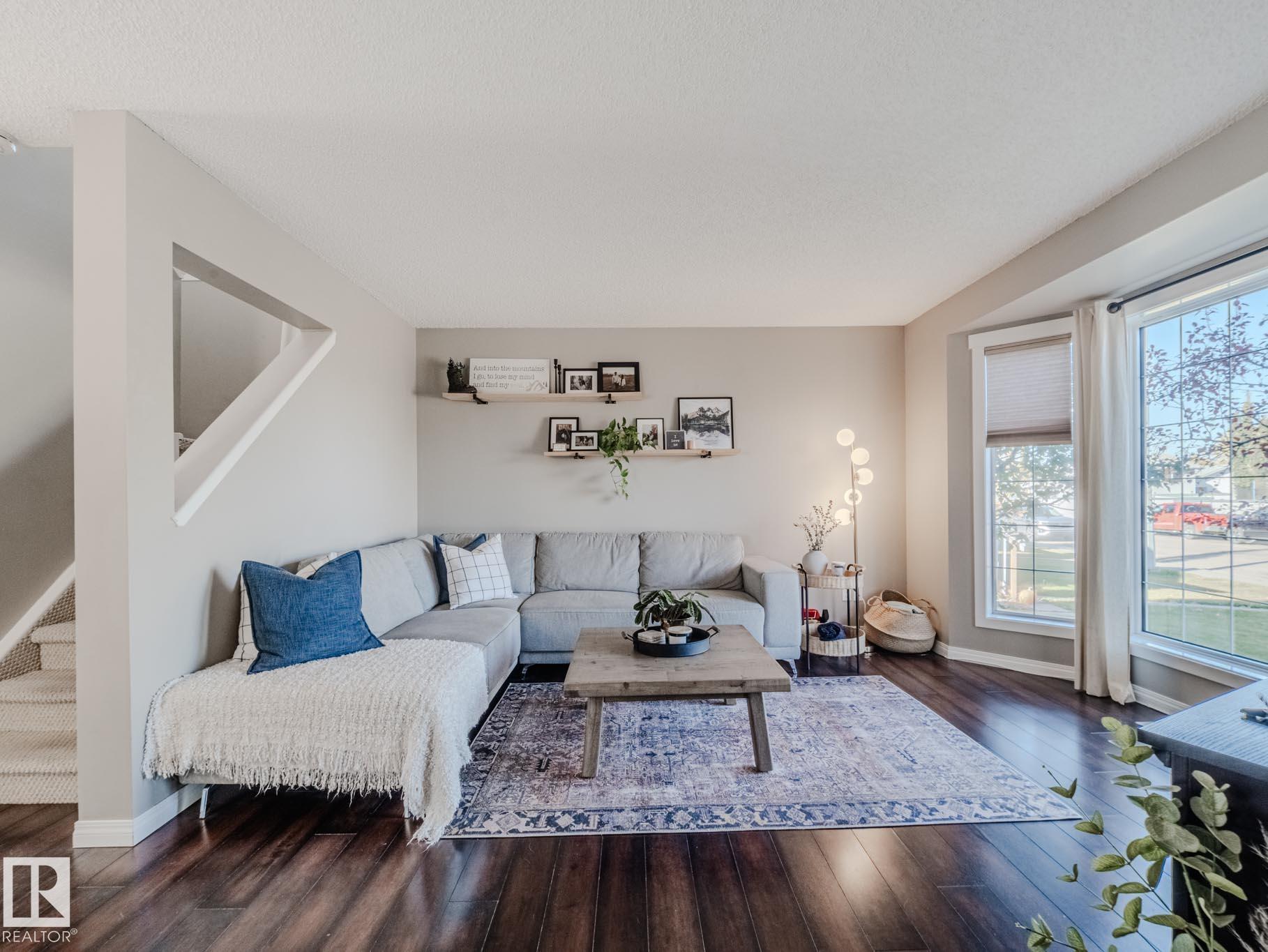 Photo 9 at 106 Heatherglen Crescent, Heatherglen, Spruce Grove