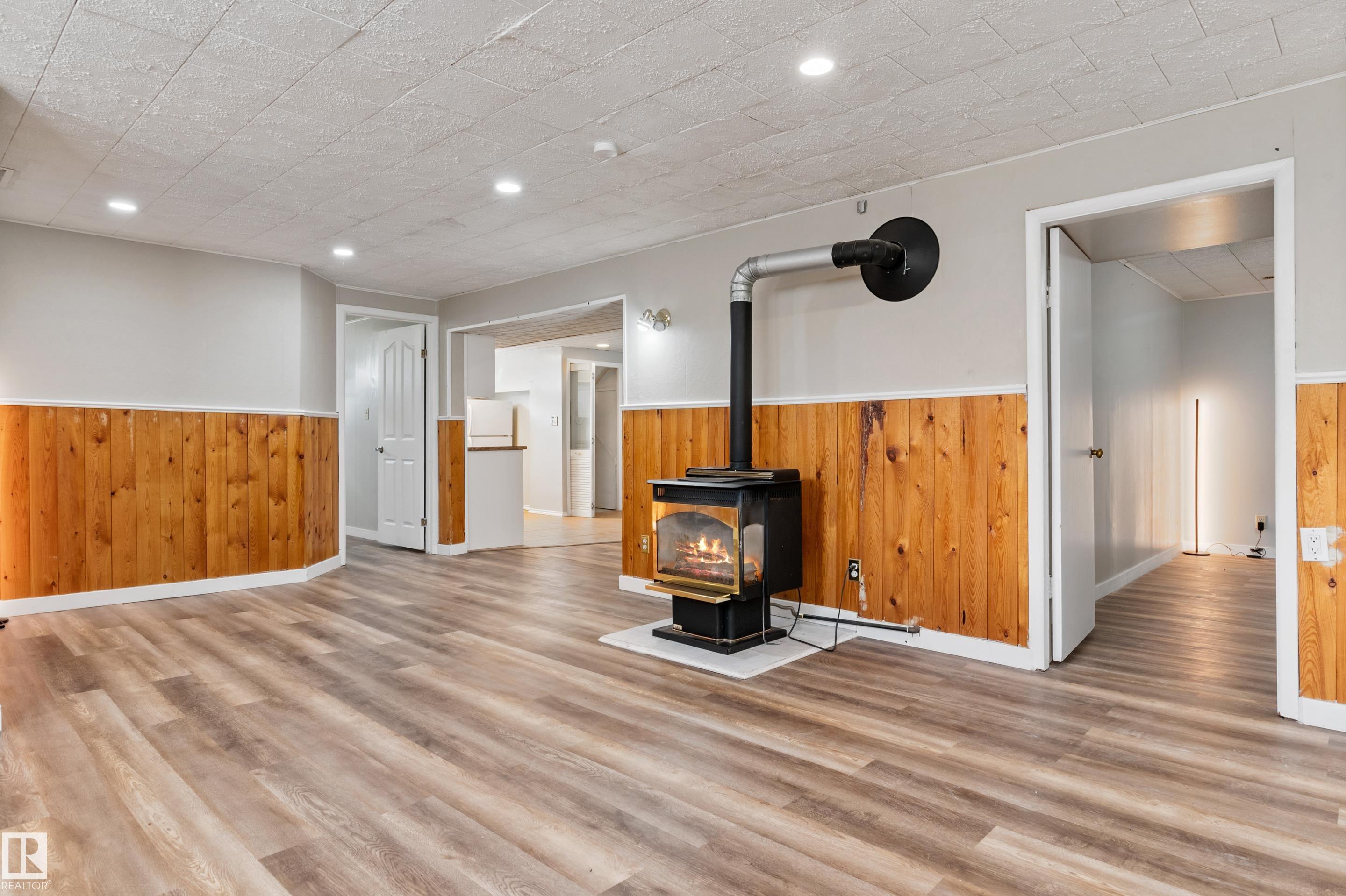 Photo 38 at 7104 95 Avenue NW, Ottewell, Edmonton