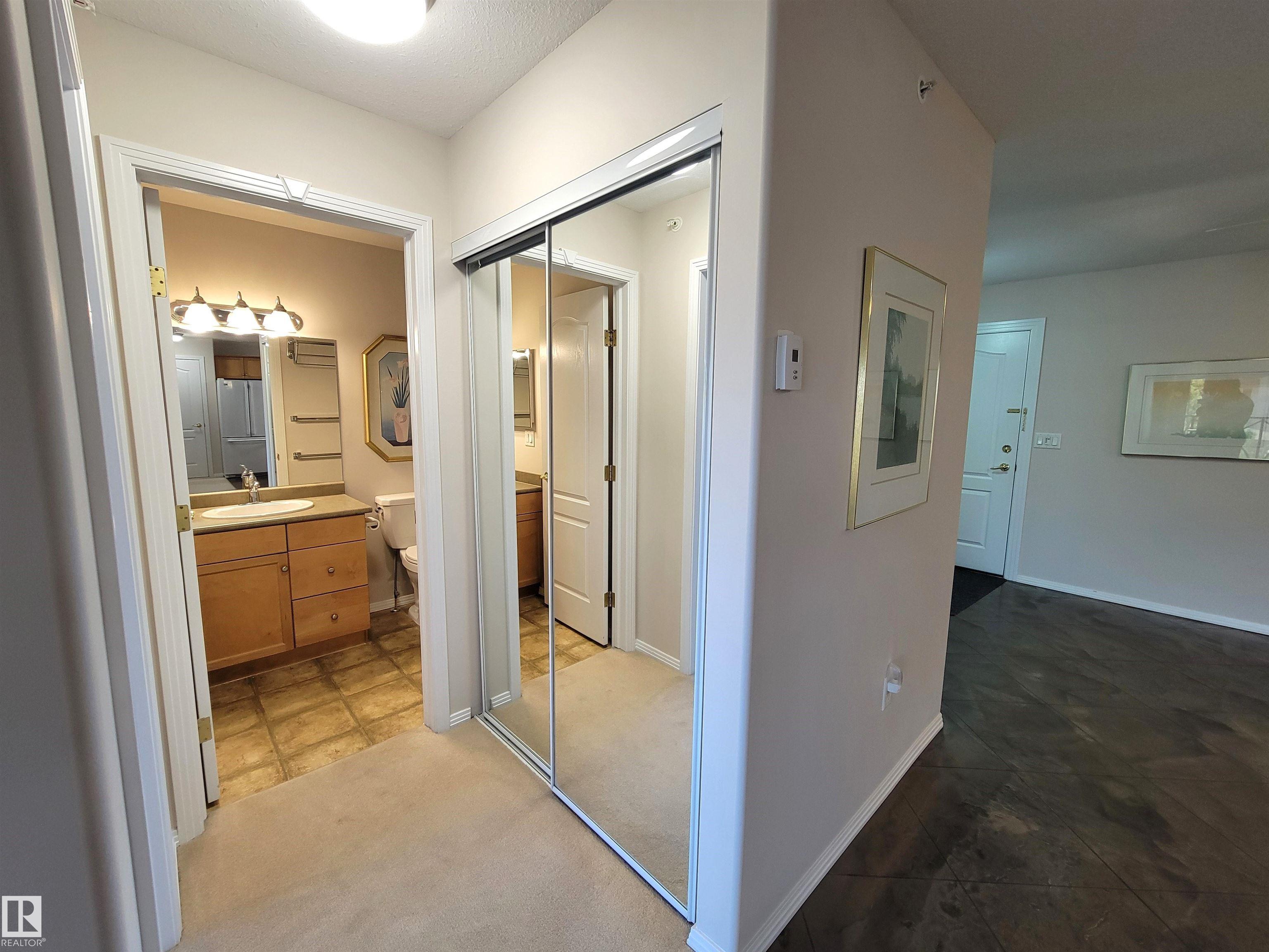 Photo 12 at 402 - 8942 156 Street NW, Meadowlark Park, Edmonton