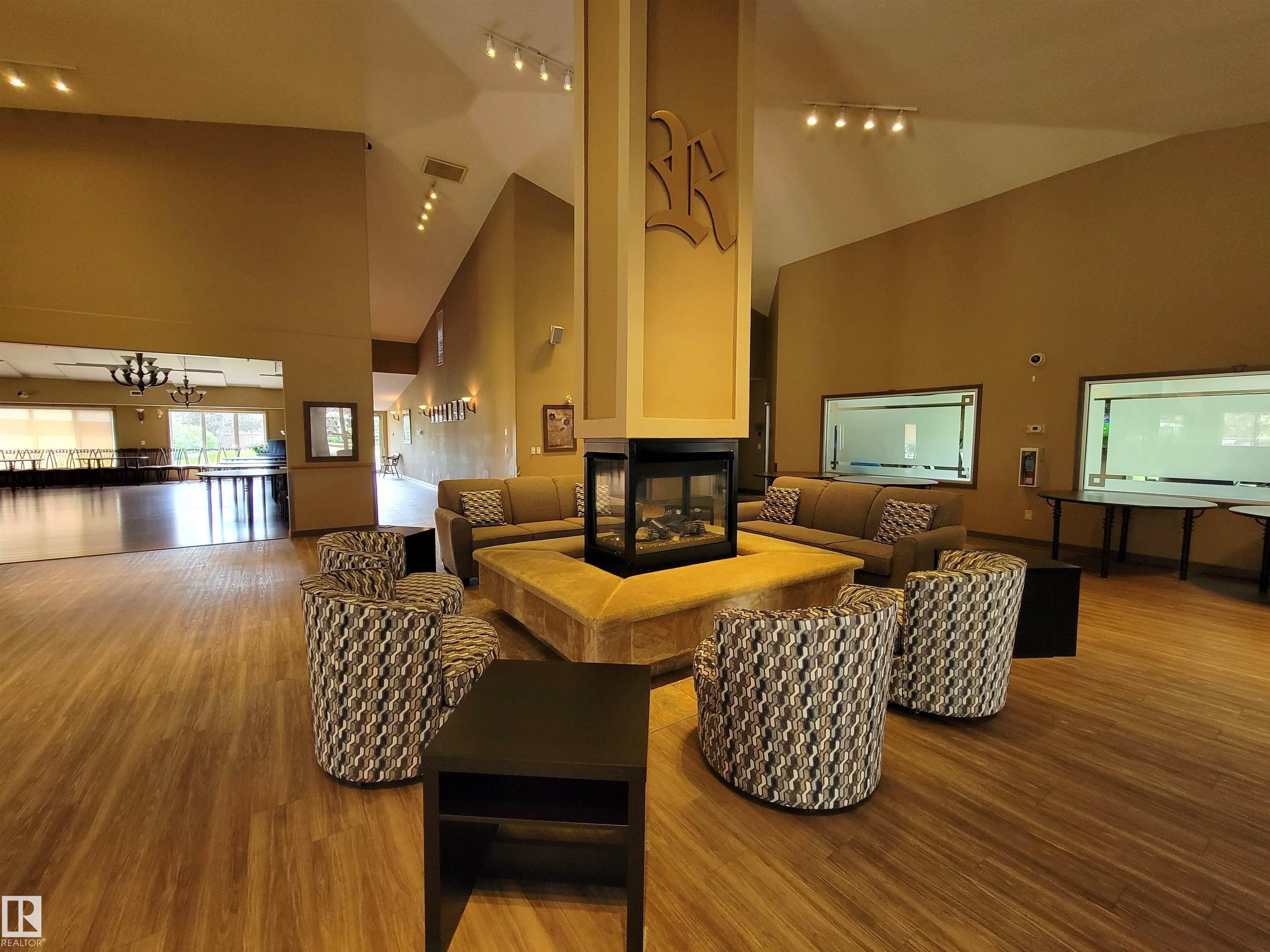 Photo 27 at 402 - 8942 156 Street NW, Meadowlark Park, Edmonton