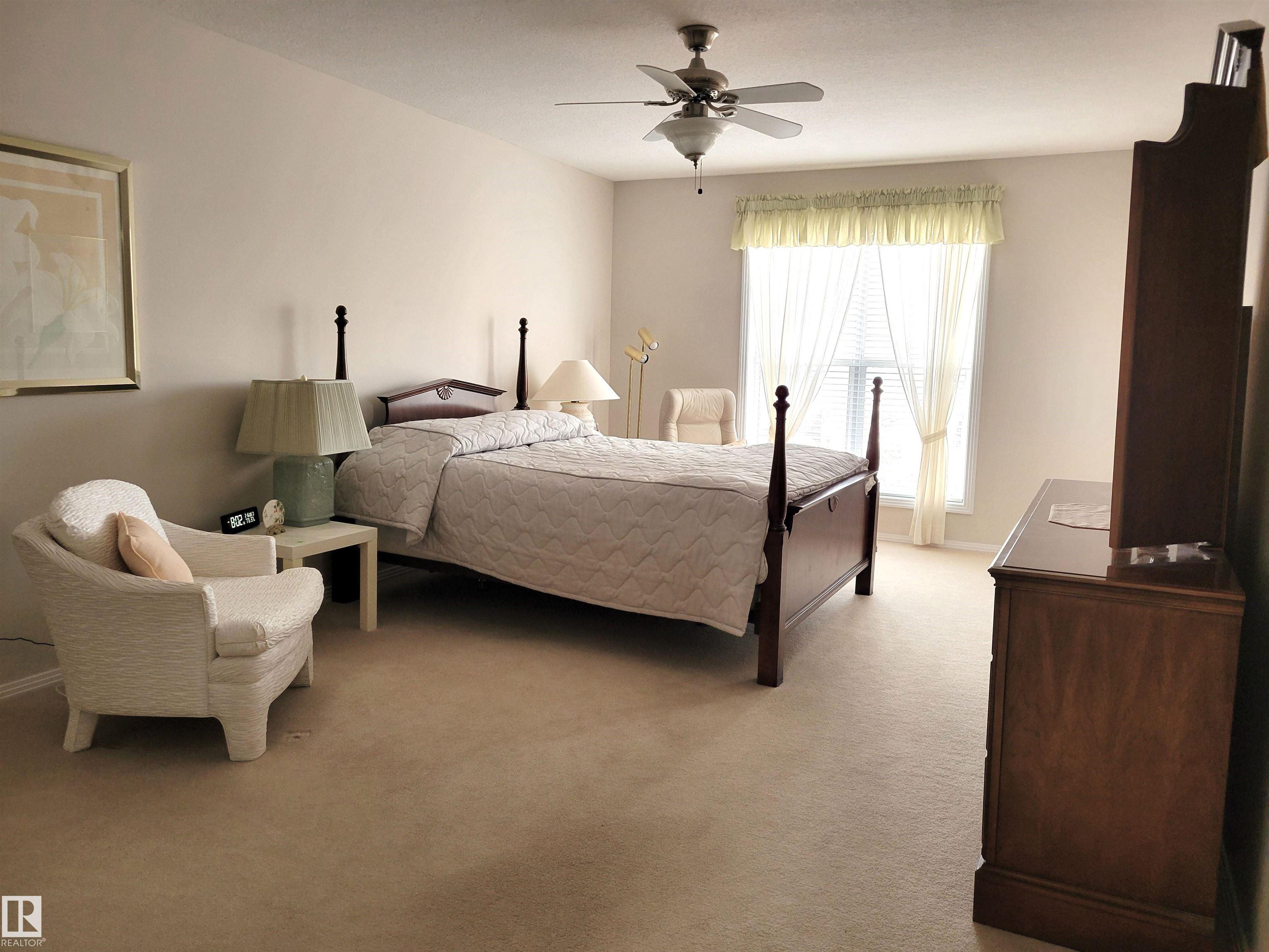 Photo 7 at 402 - 8942 156 Street NW, Meadowlark Park, Edmonton