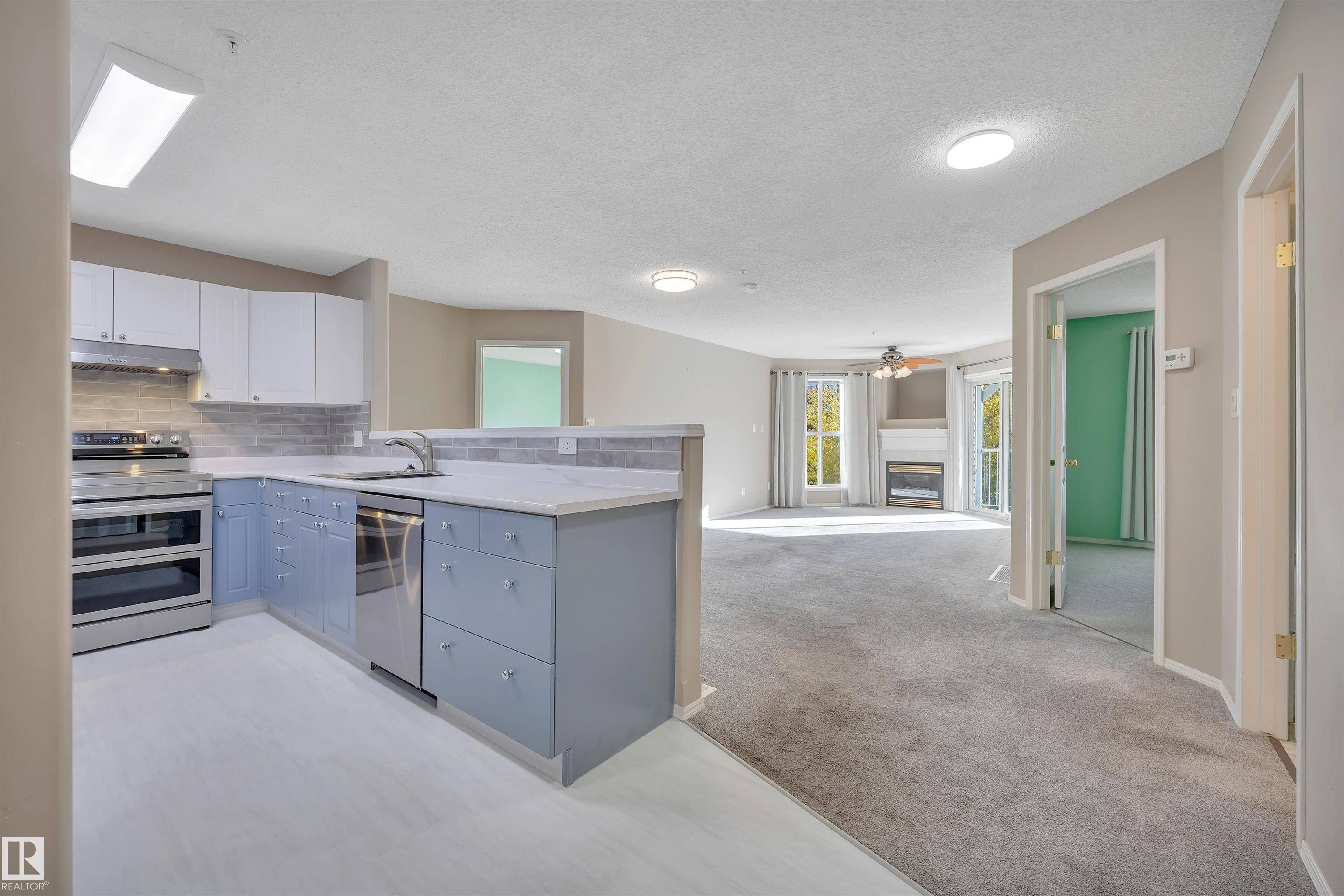 Photo 11 at 305 - 10221 111 Street NW, Downtown, Edmonton