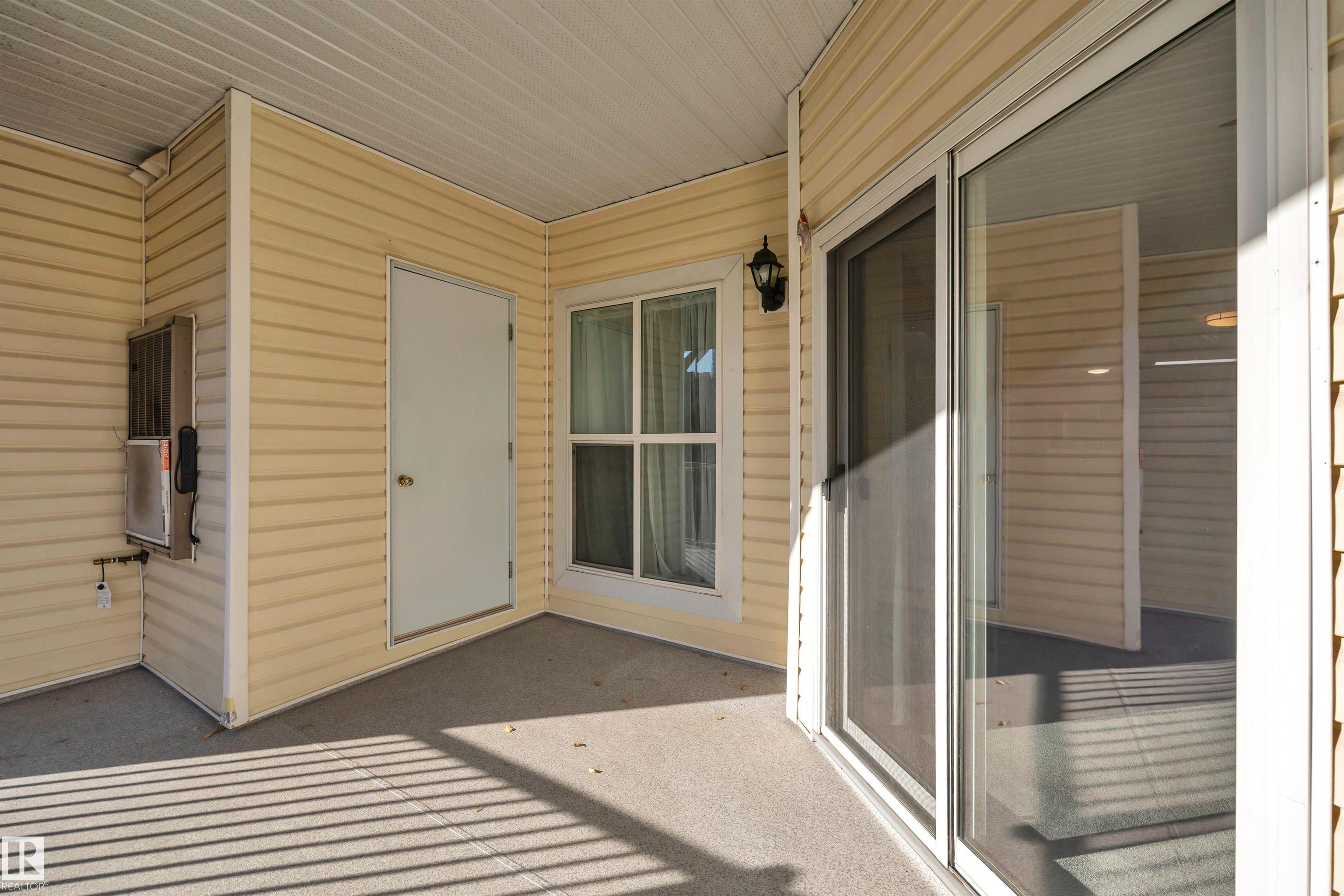 Photo 34 at 305 - 10221 111 Street NW, Downtown, Edmonton