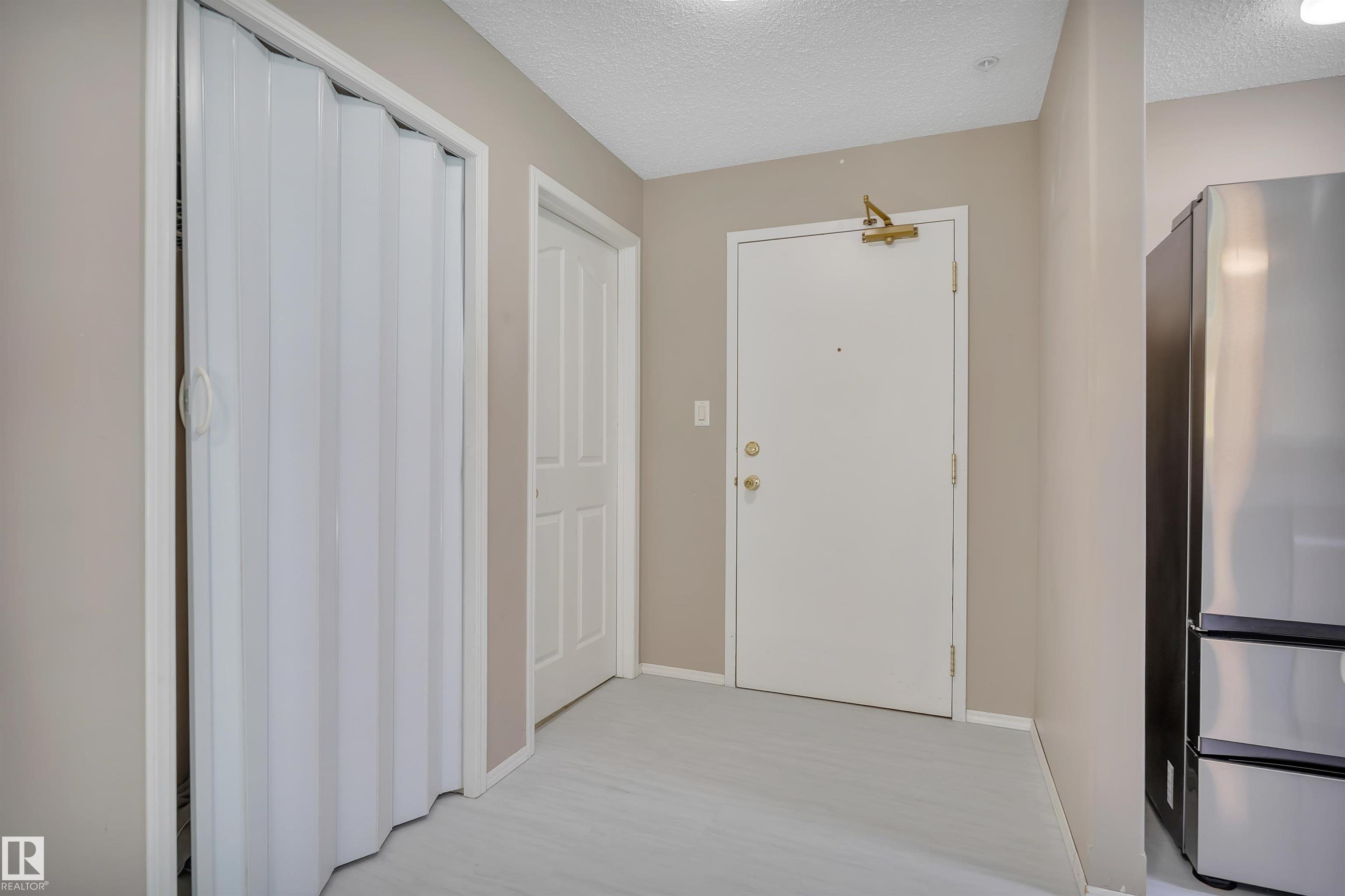 Photo 10 at 305 - 10221 111 Street NW, Downtown, Edmonton