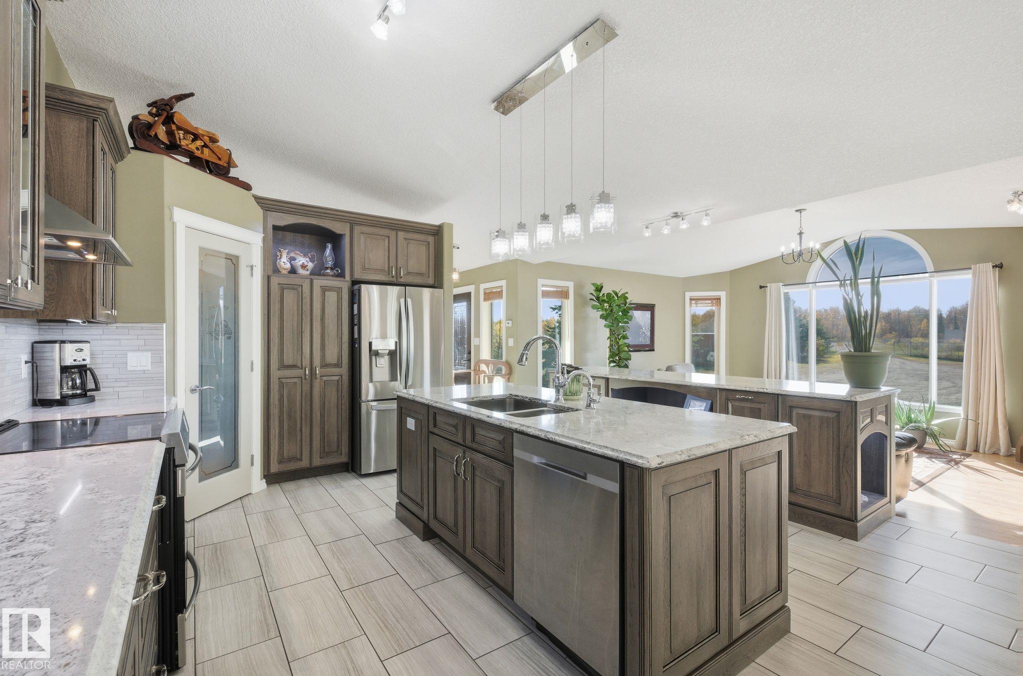 Photo 27 at 22516 Twp Road 572, None, Rural Sturgeon County