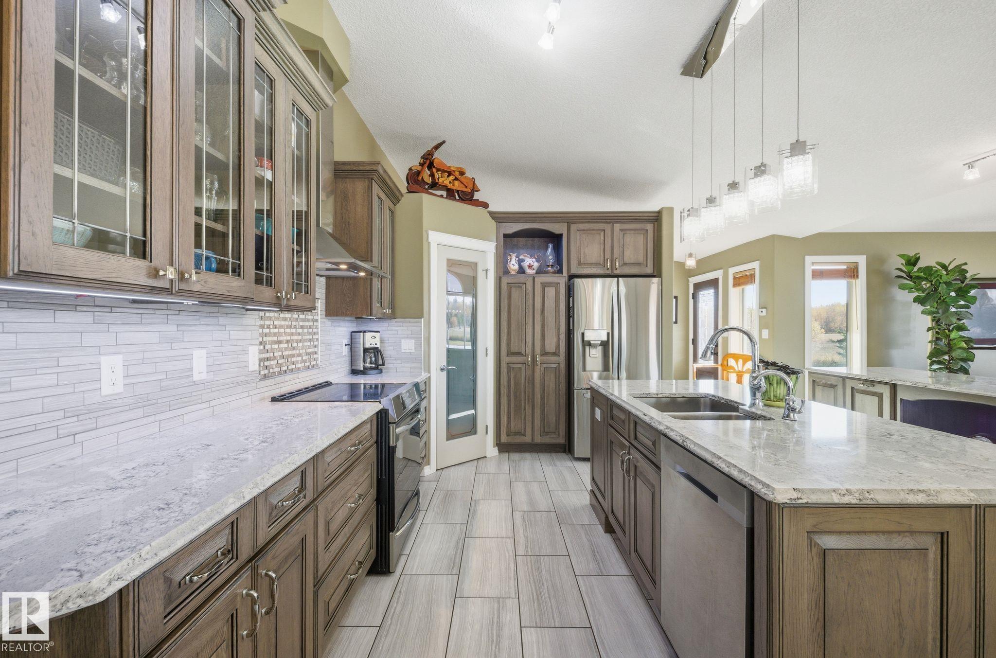 Photo 28 at 22516 Twp Road 572, None, Rural Sturgeon County