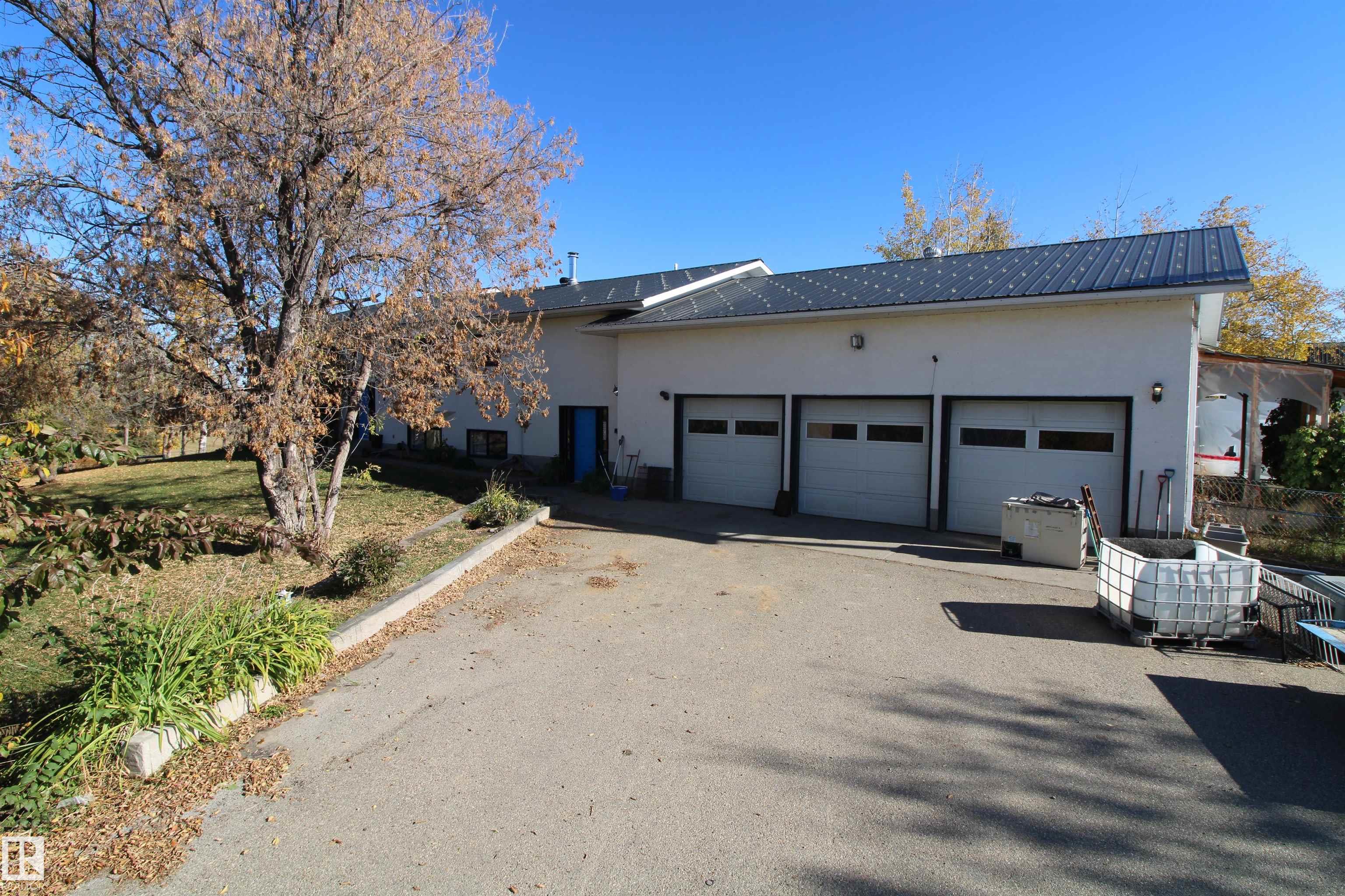 Photo 9 at 53021 Rge Road 73, None, Rural Parkland County