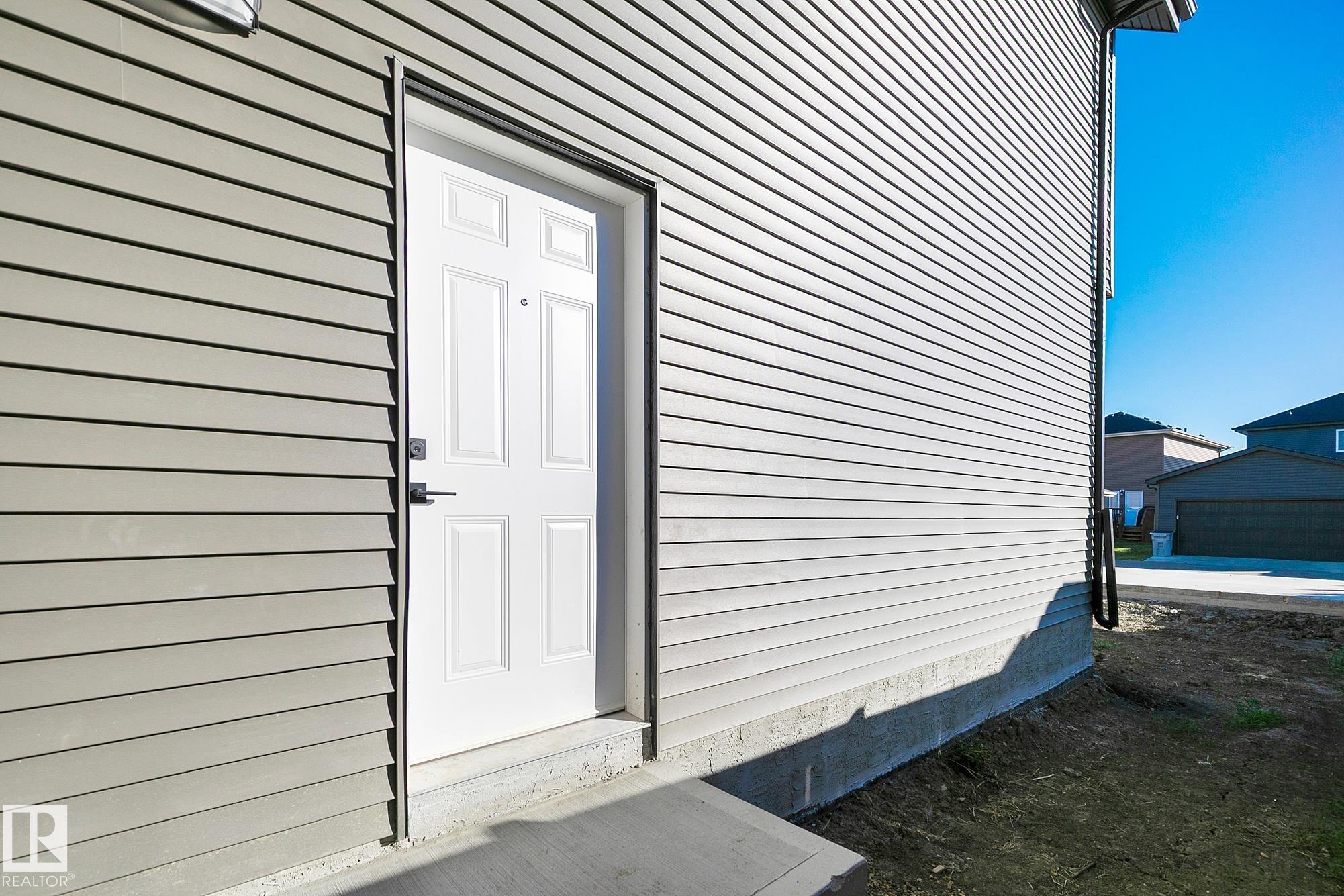 Photo 37 at 10617 99 Street, Morinville