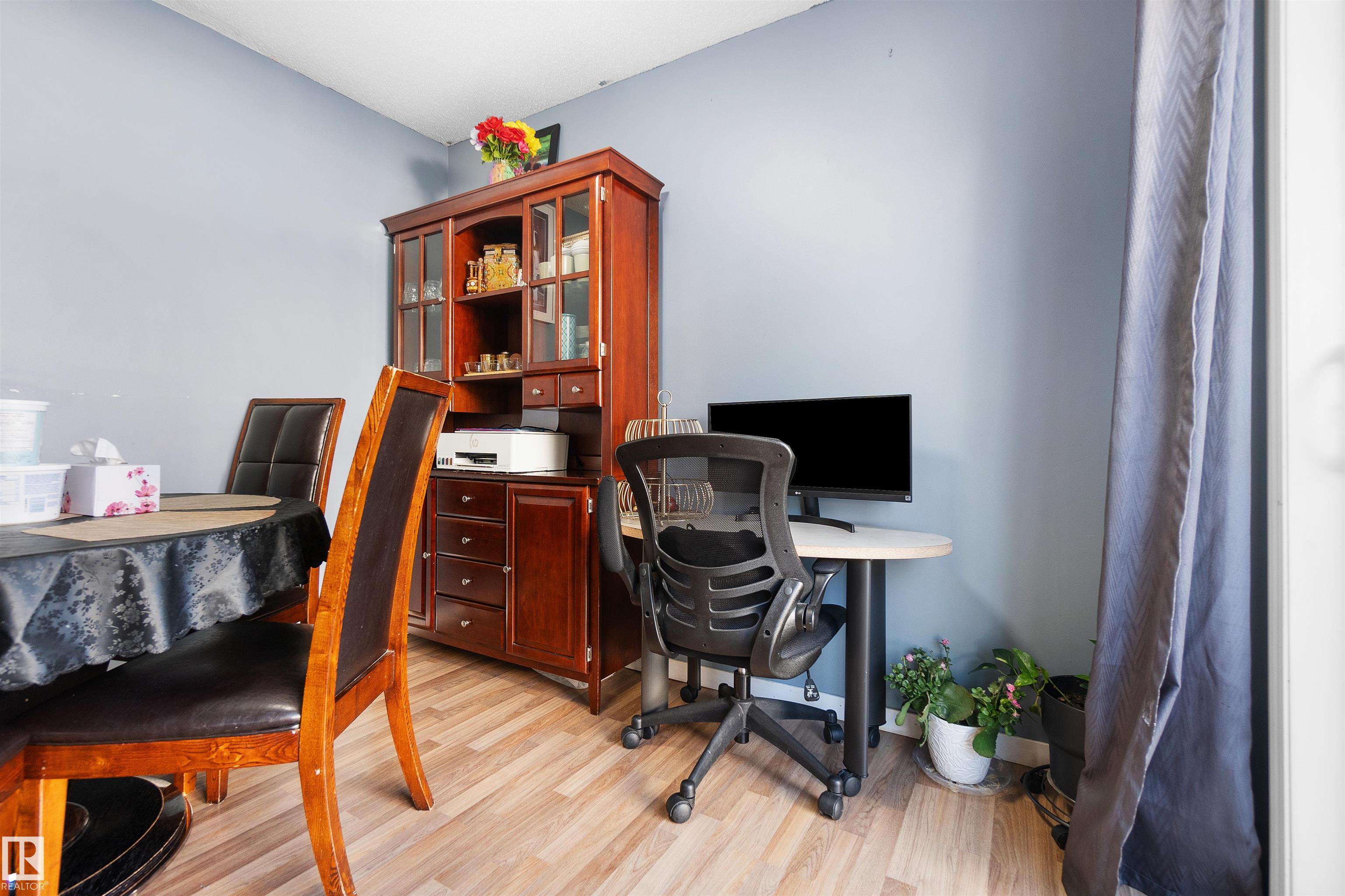 Photo 19 at 36 - 2503 24 Street NW, Silver Berry, Edmonton