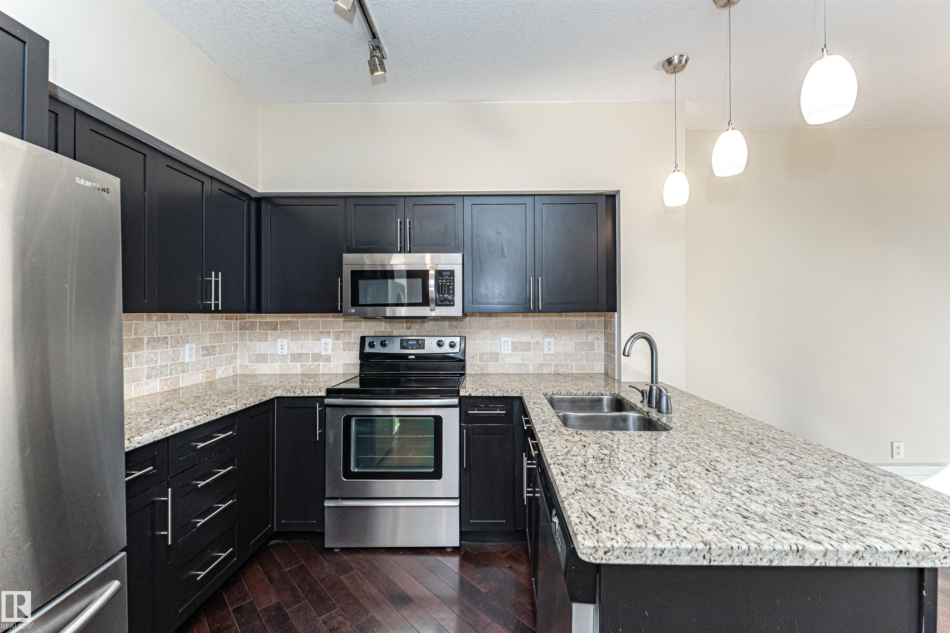 Photo 8 at 1804 - 10136 104 Street NW, Downtown, Edmonton