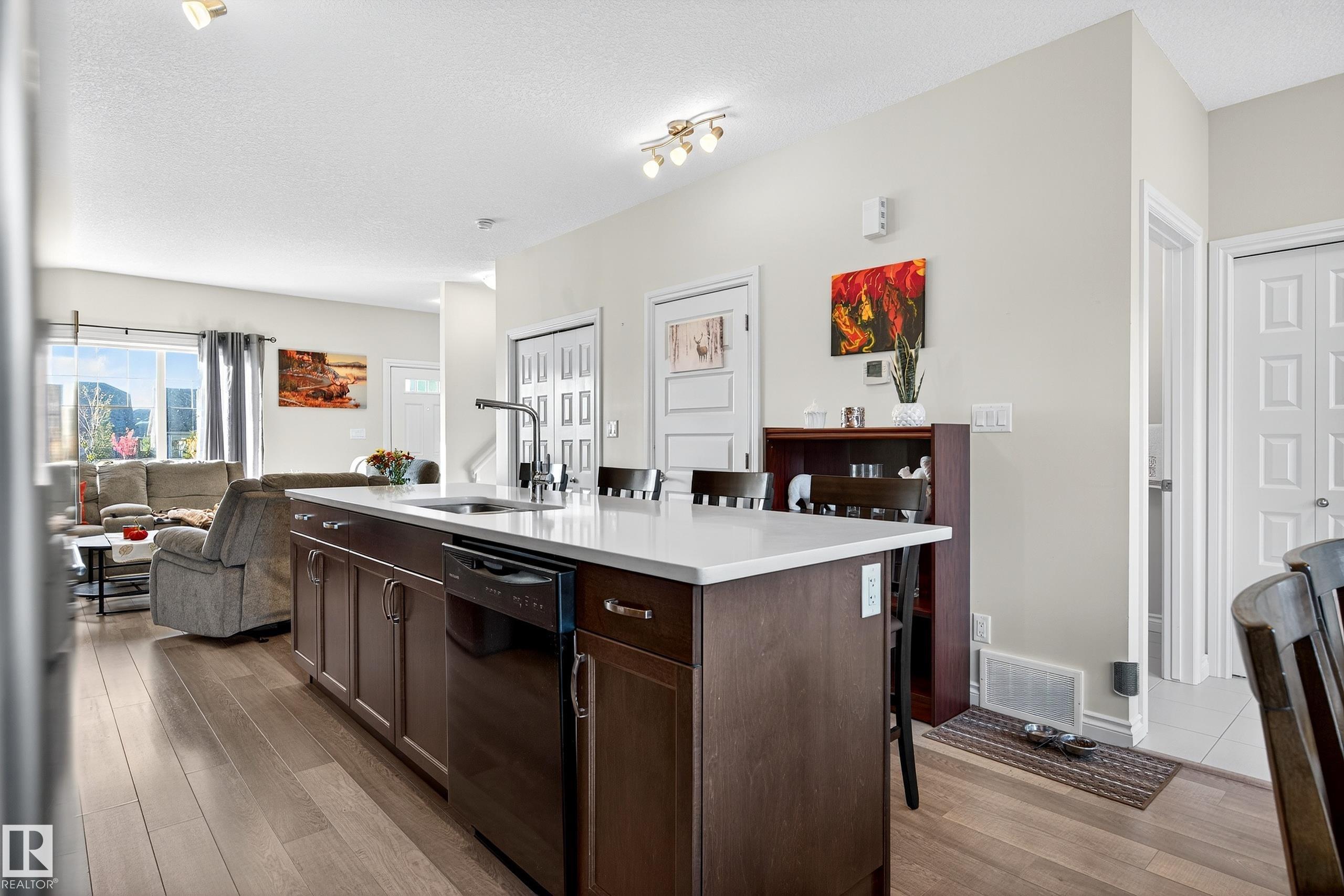 Photo 14 at 3606 48 Avenue, Forest Heights, Beaumont