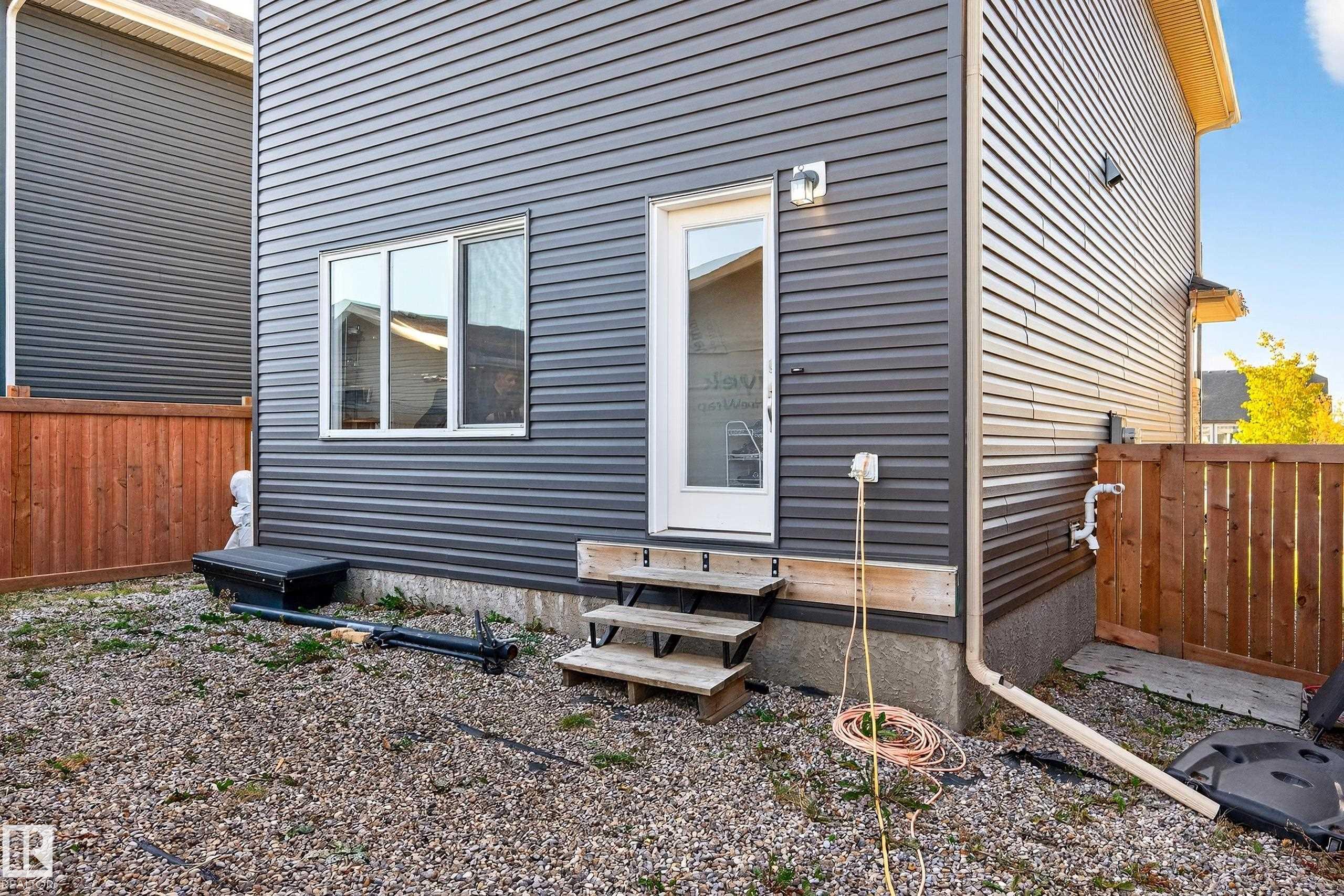 Photo 36 at 3606 48 Avenue, Forest Heights, Beaumont