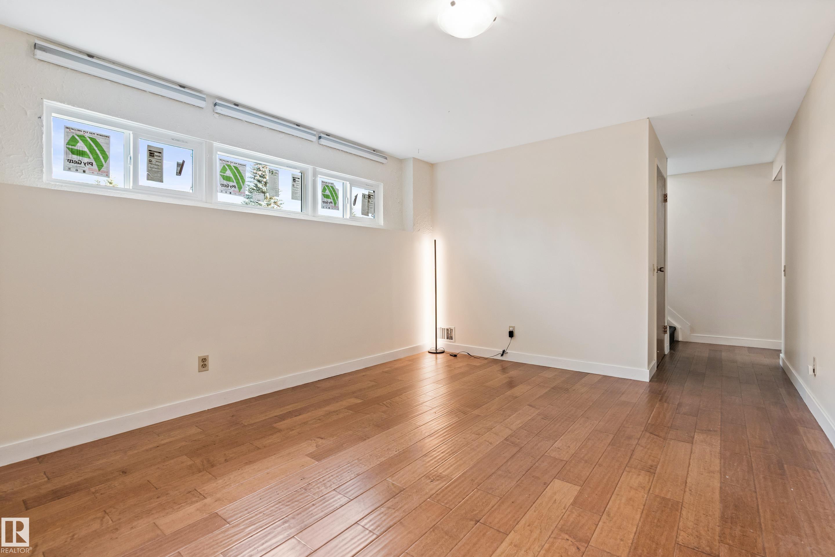 Photo 35 at 7203 93 Avenue NW, Ottewell, Edmonton