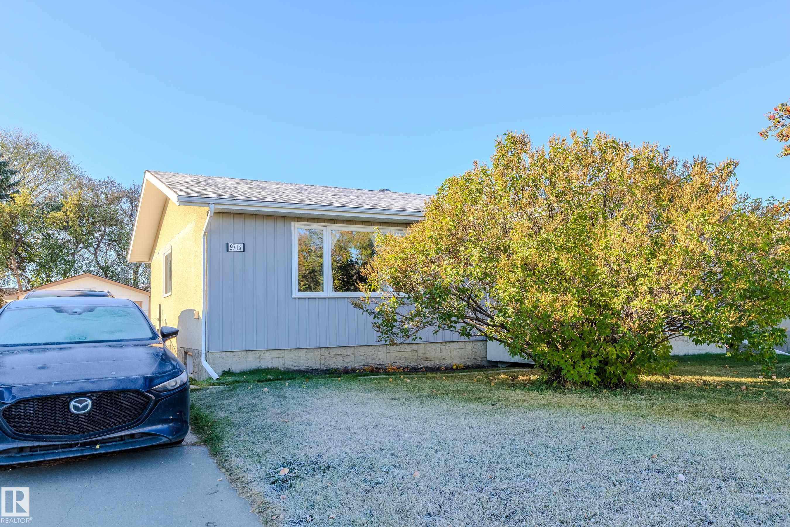 Photo 3 at 9713 100 Avenue, Morinville