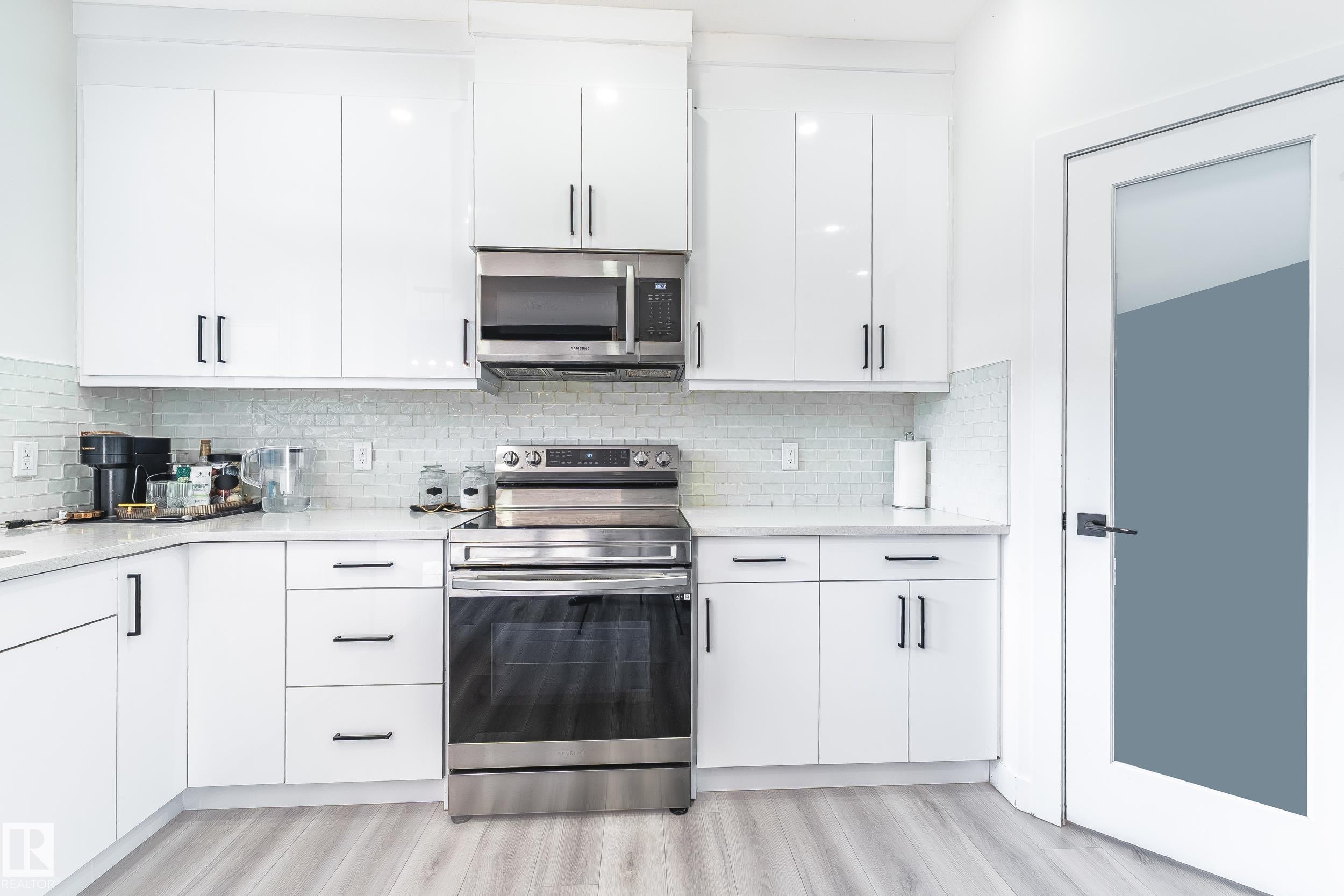 Photo 13 at 19 - 1703 16 Avenue NW, Laurel, Edmonton
