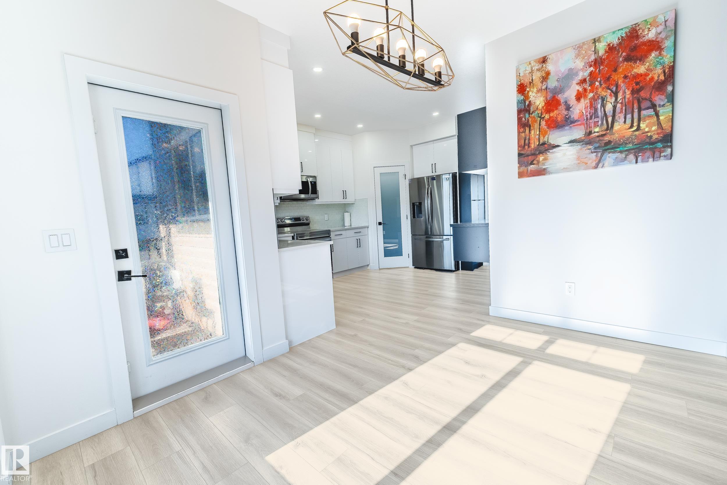Photo 19 at 19 - 1703 16 Avenue NW, Laurel, Edmonton