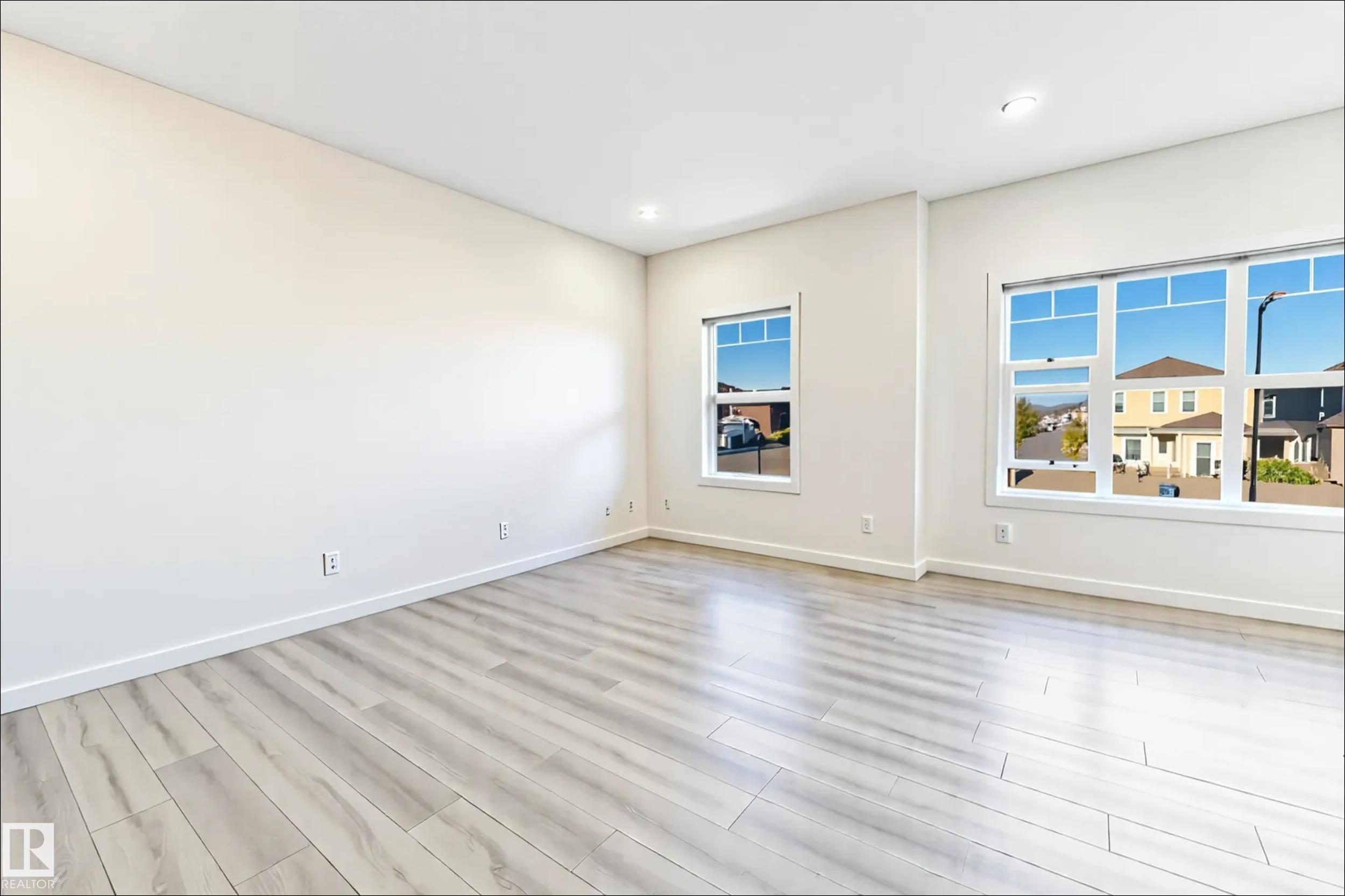 Photo 23 at 19 - 1703 16 Avenue NW, Laurel, Edmonton