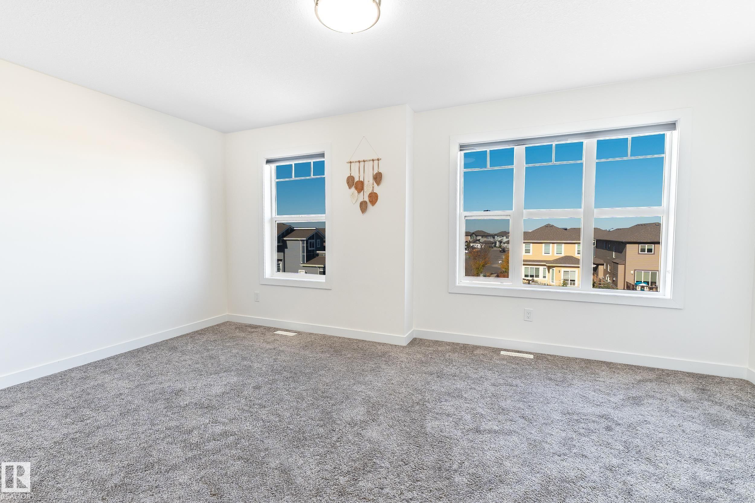 Photo 32 at 19 - 1703 16 Avenue NW, Laurel, Edmonton