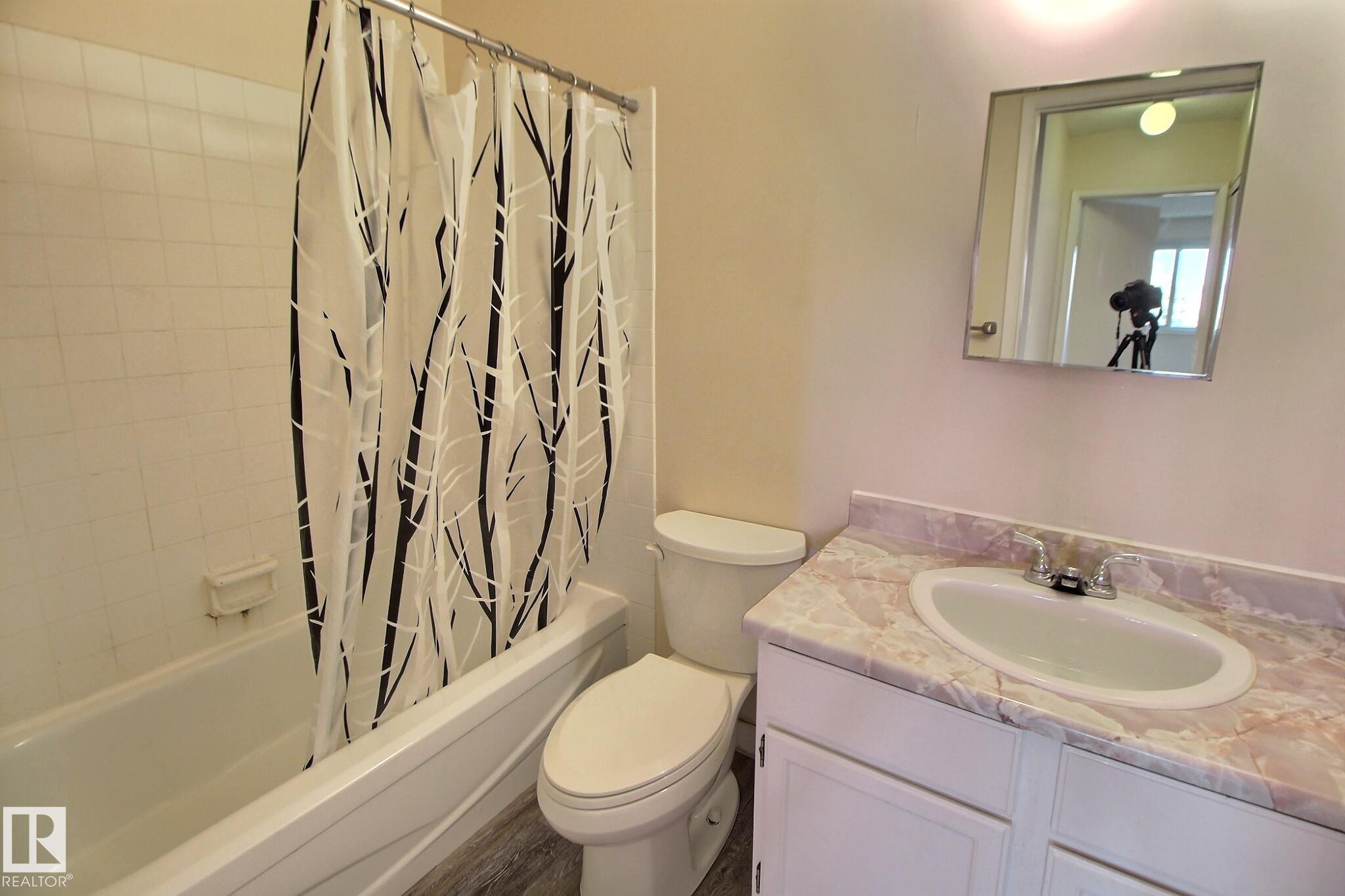 Photo 13 at 304 - 7203 171 Street NW, Callingwood North, Edmonton