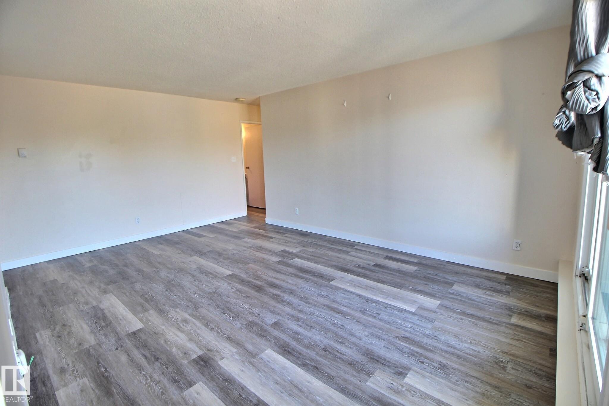 Photo 6 at 304 - 7203 171 Street NW, Callingwood North, Edmonton