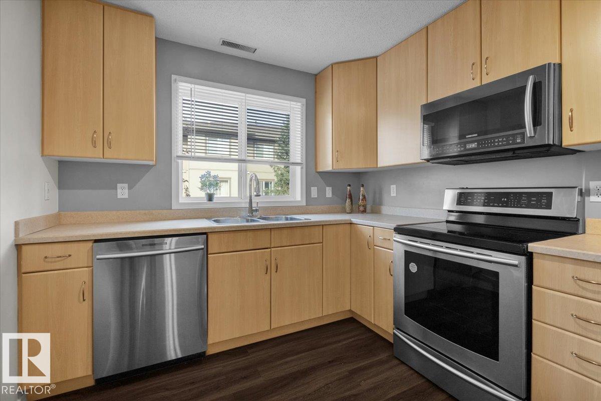 Photo 16 at 301 - 279 Suder Greens Drive NW, Breckenridge Greens, Edmonton