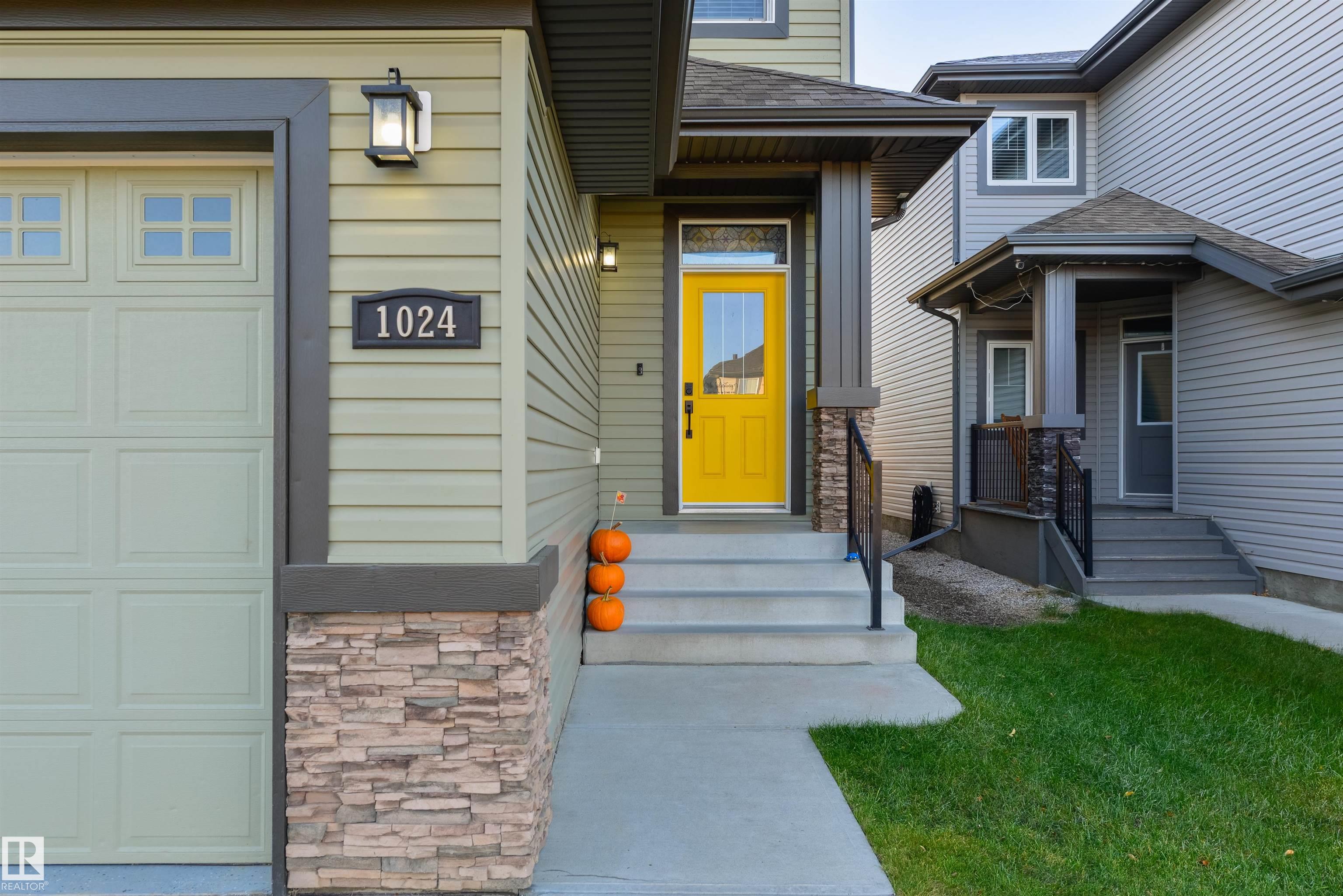 Photo 2 at 1024 South Creek Wynd, South Creek, Stony Plain