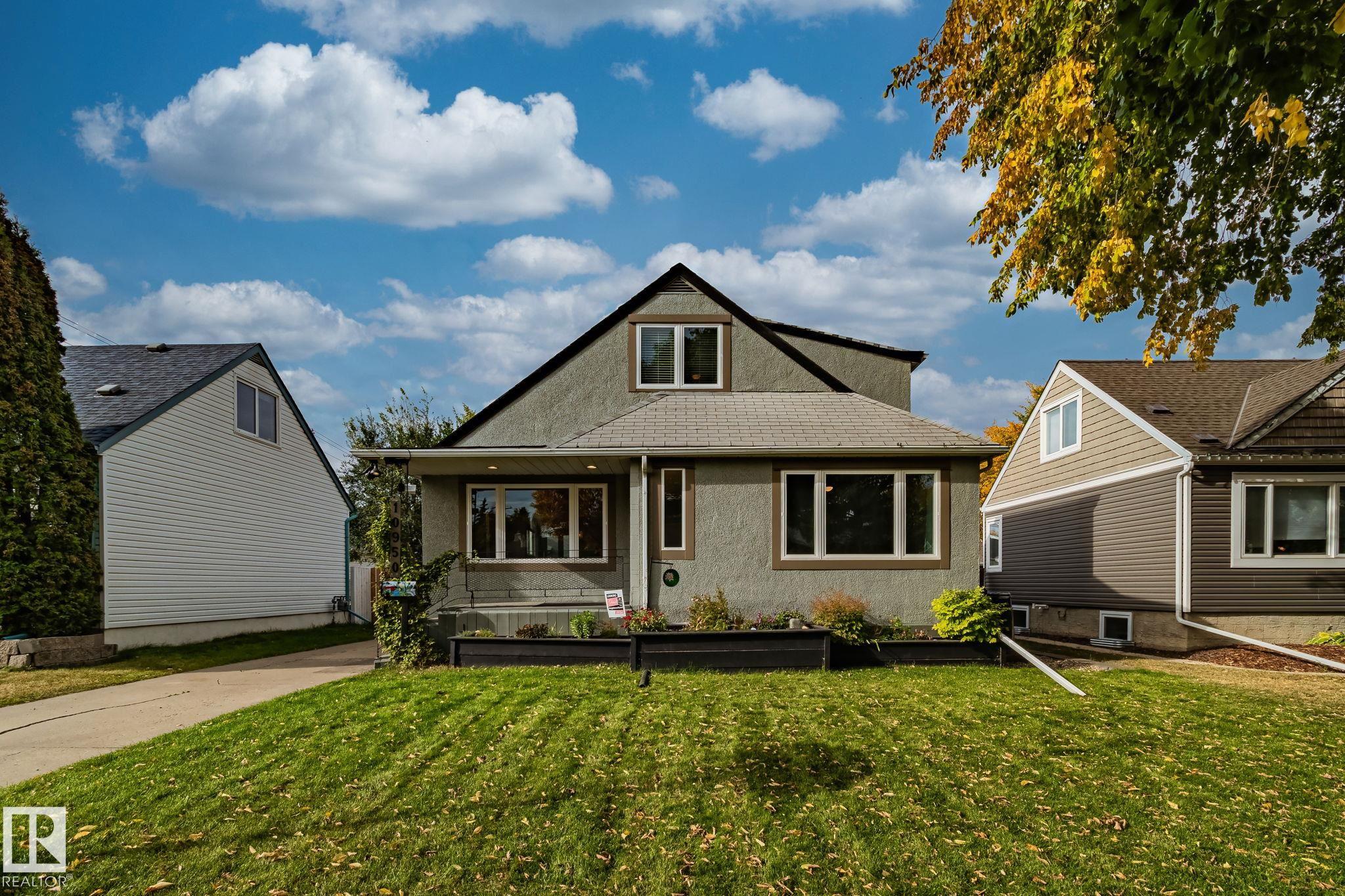 10950 117 Street NW, Queen Mary Park, Edmonton 