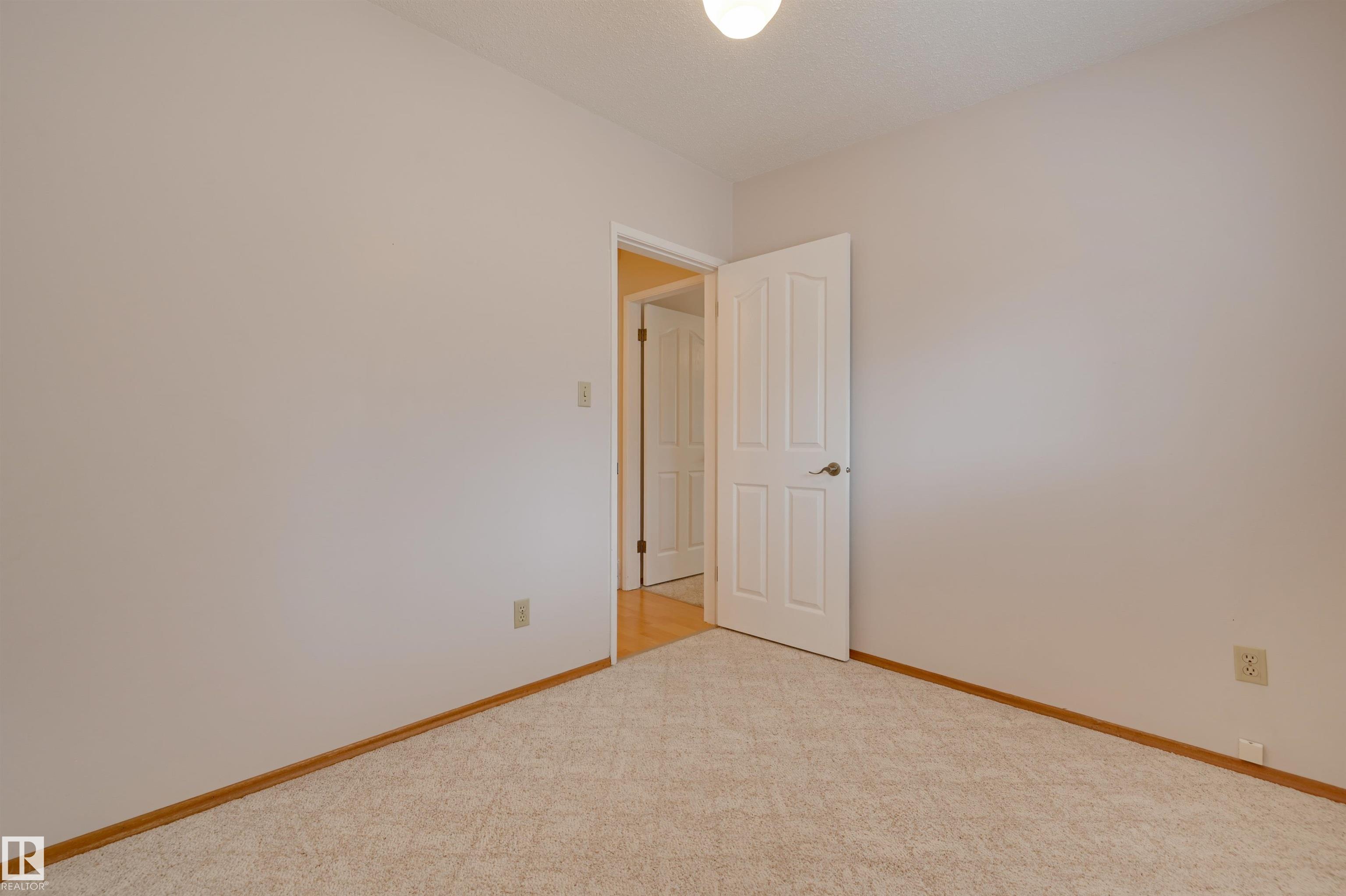 Photo 26 at 6211 148 Avenue NW, Mcleod, Edmonton