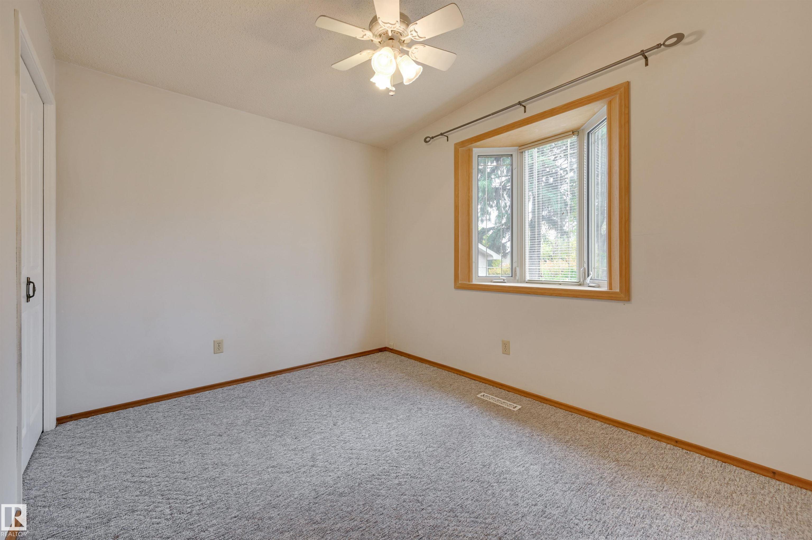 Photo 28 at 6211 148 Avenue NW, Mcleod, Edmonton