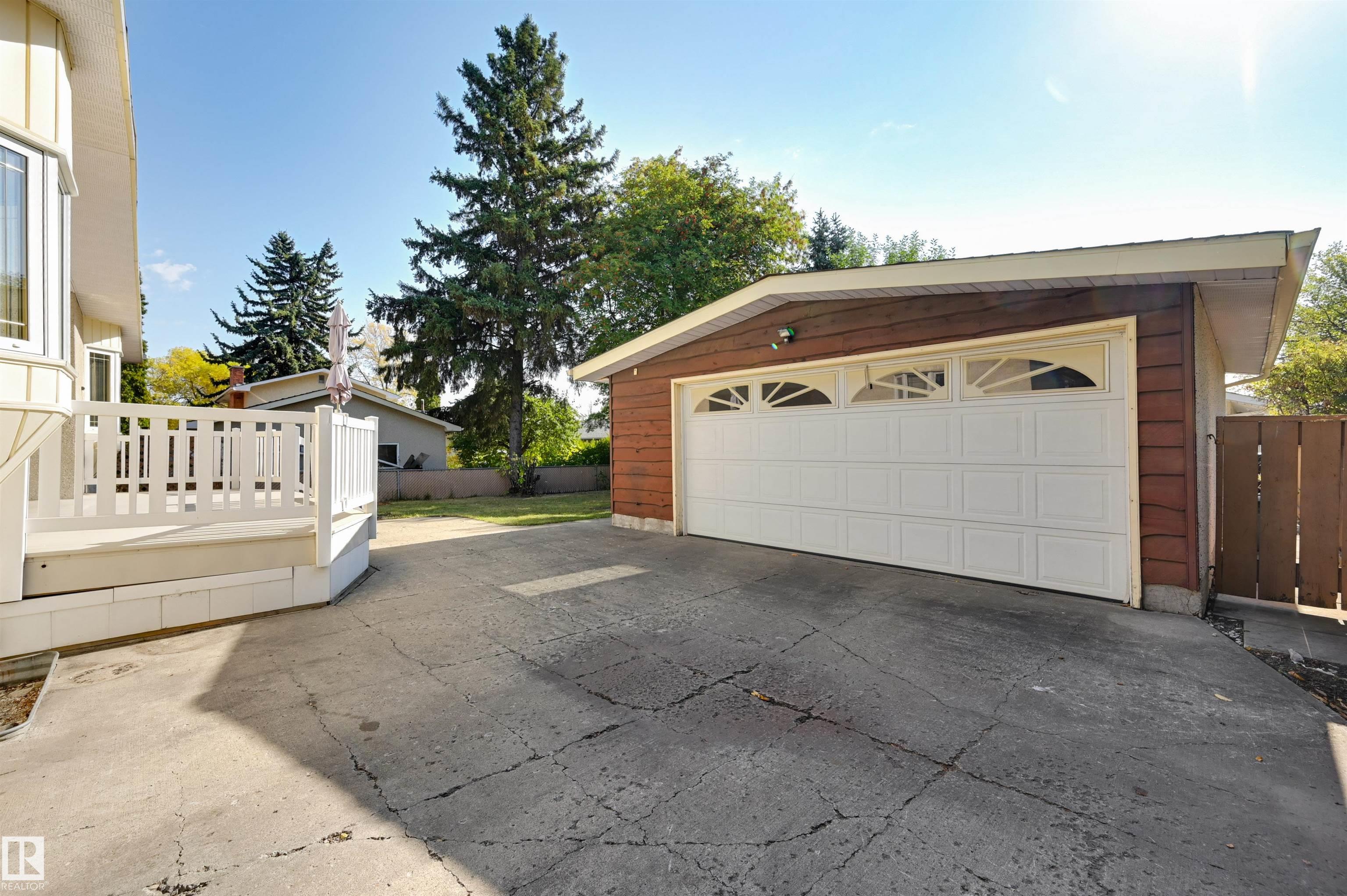 Photo 59 at 6211 148 Avenue NW, Mcleod, Edmonton