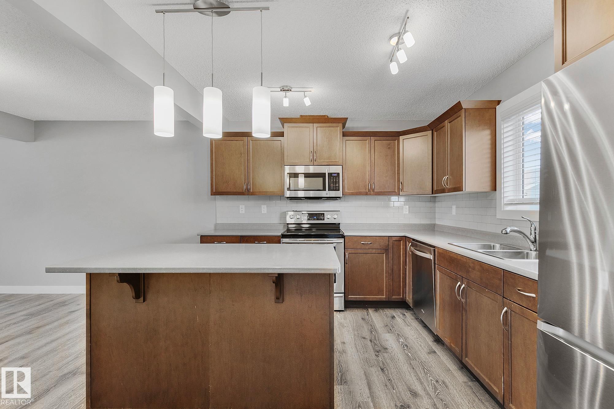 Photo 10 at 7388 Edgemont Way NW, Edgemont, Edmonton