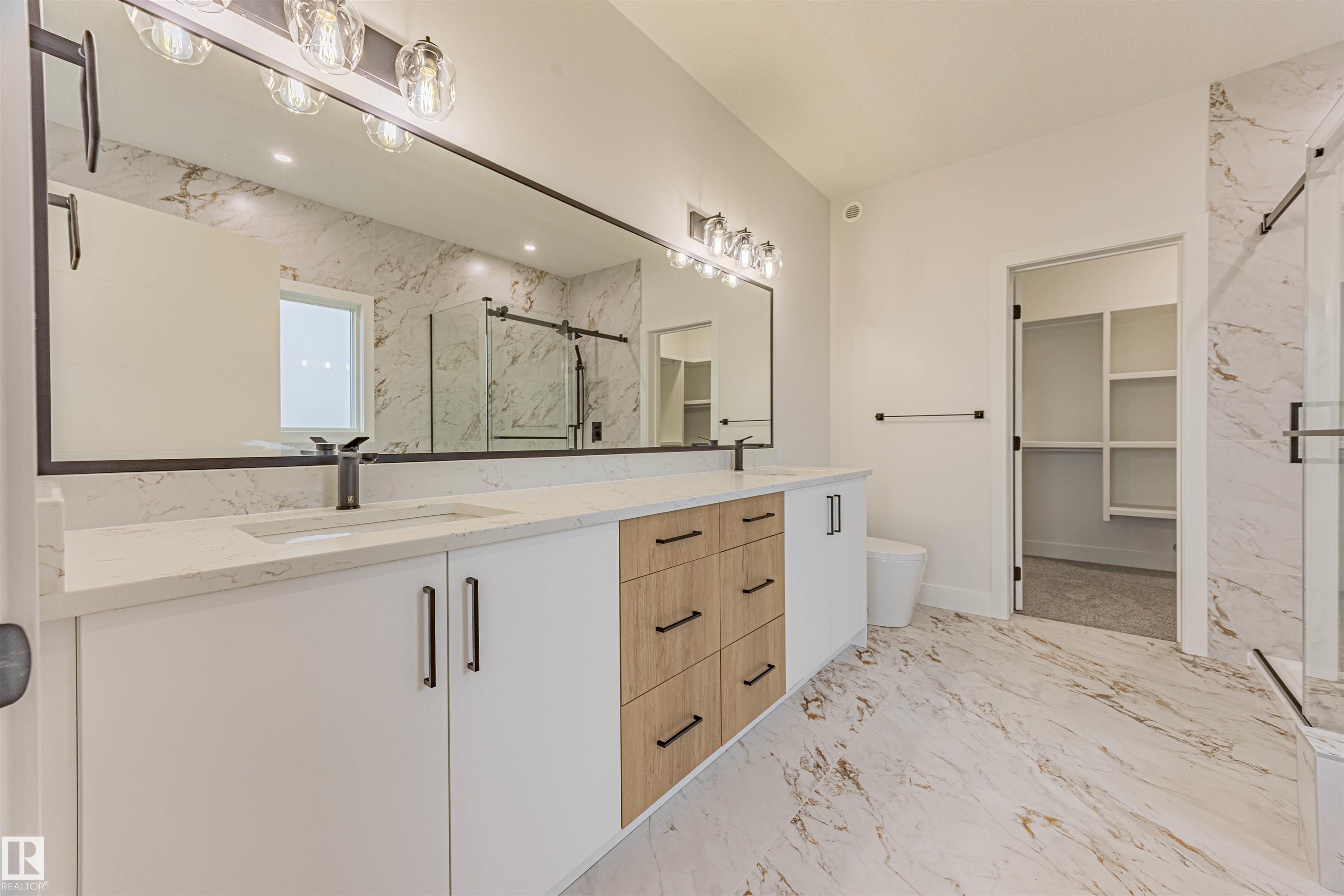 Photo 14 at 17 Birkshire Crescent, Hillshire, Sherwood Park