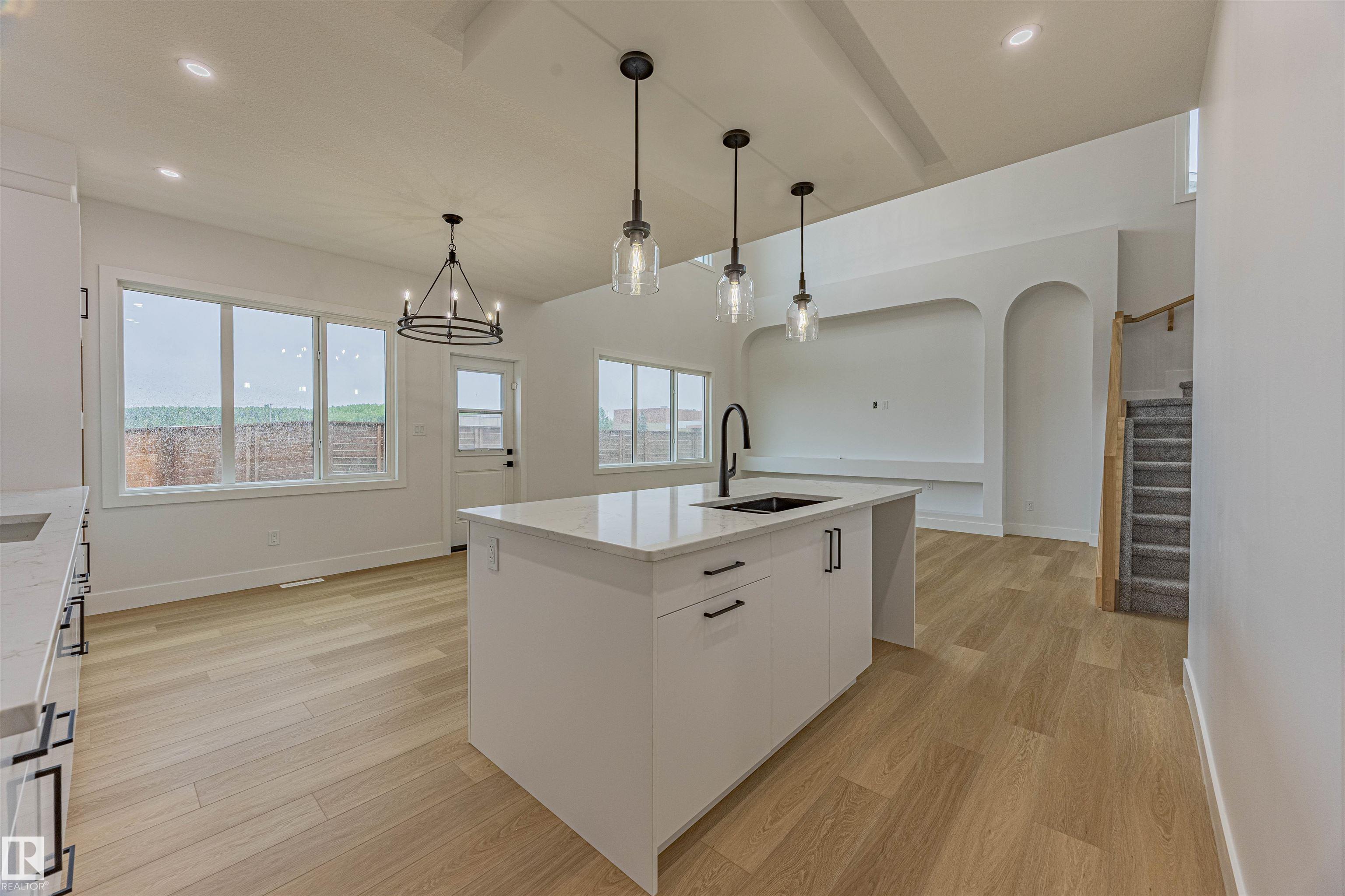 Photo 8 at 17 Birkshire Crescent, Hillshire, Sherwood Park