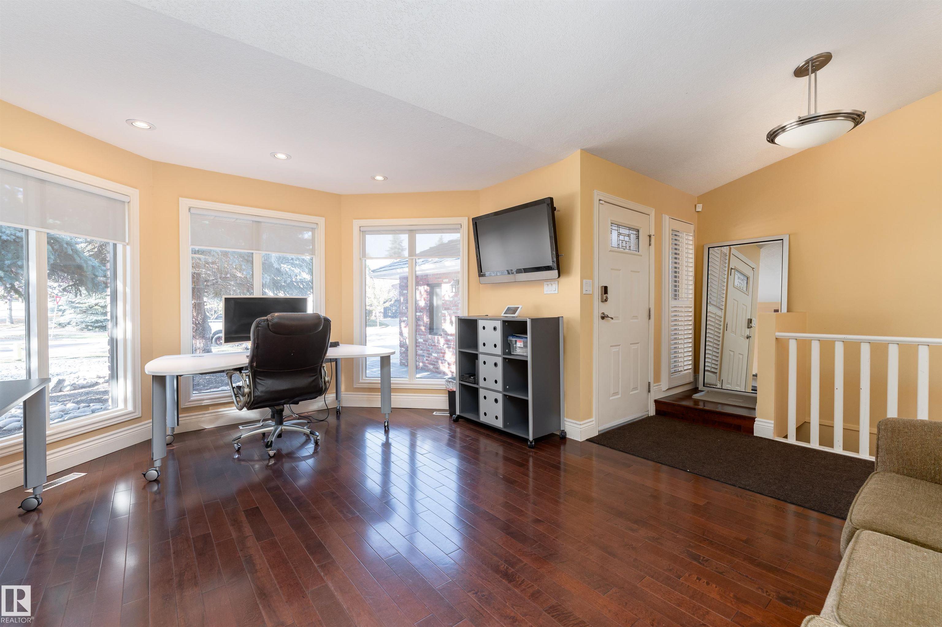 Photo 8 at 1 Irongate Place, Inglewood, St. Albert