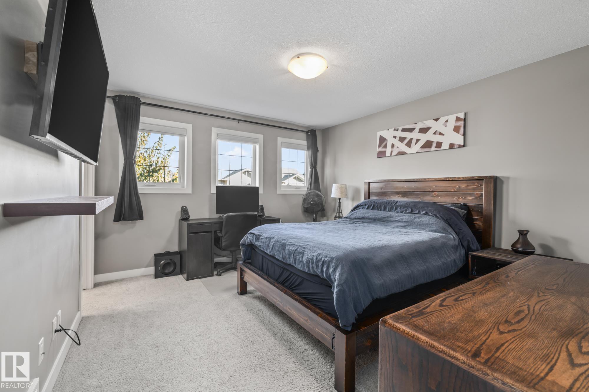 Photo 20 at 7358 Edgemont Way NW, Edgemont, Edmonton