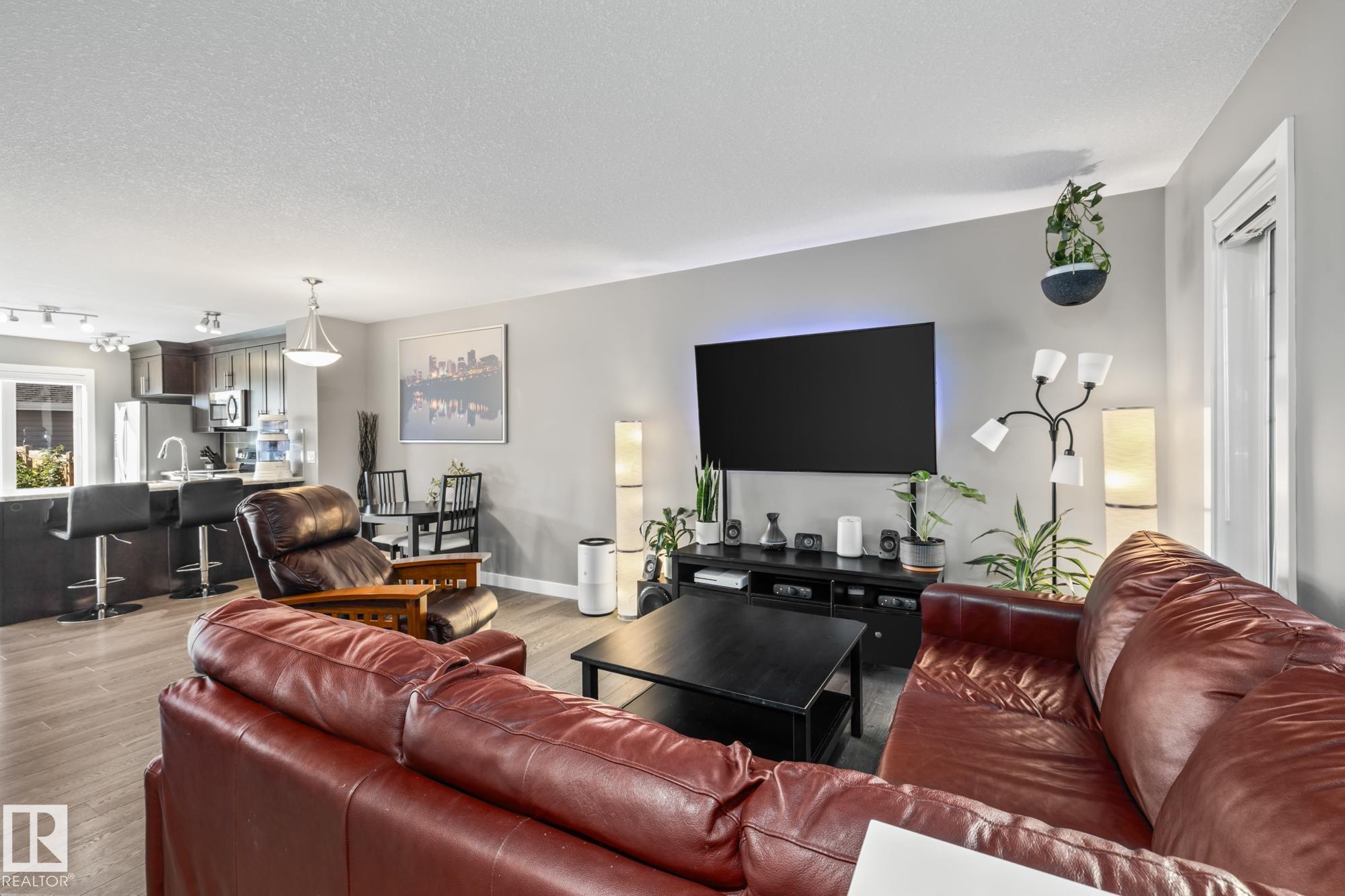 Photo 8 at 7358 Edgemont Way NW, Edgemont, Edmonton