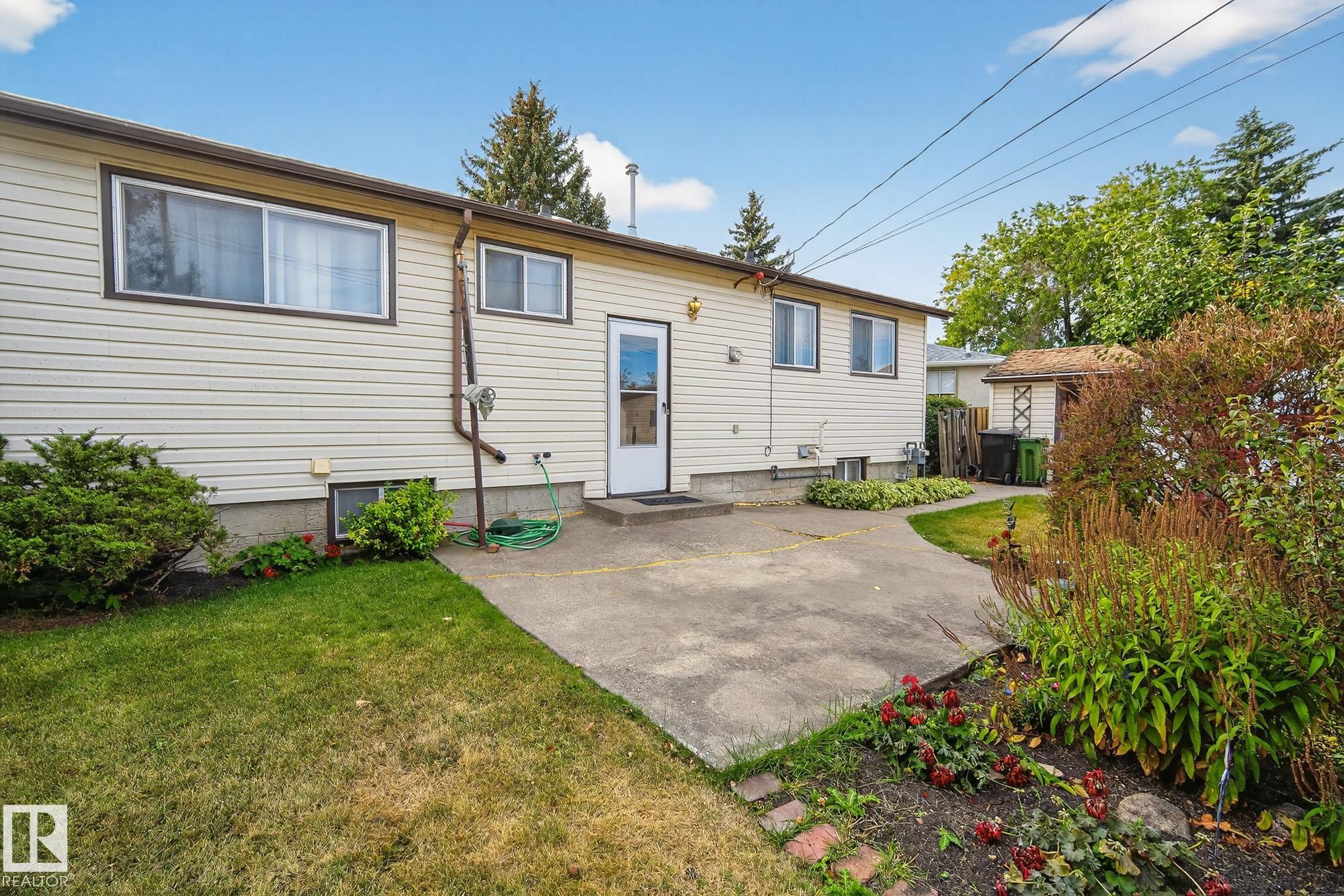 Photo 8 at 12236 136 Avenue NW, Kensington, Edmonton