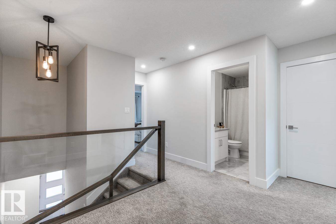Photo 13 at 633 Meadowview Drive, South Fort, Fort Saskatchewan
