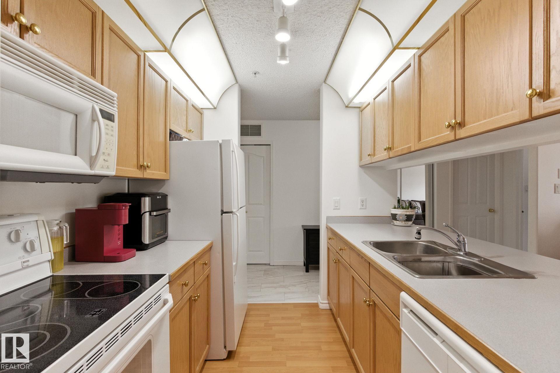Photo 4 at 125 - 16303 95 Street NW, Eaux Claires, Edmonton