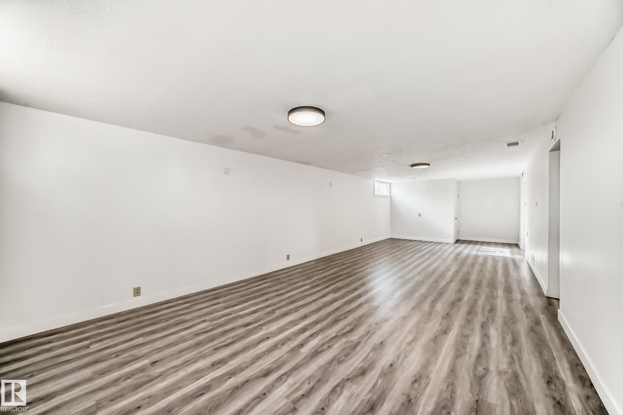 Photo 33 at 7104 129 Avenue NW, Balwin, Edmonton