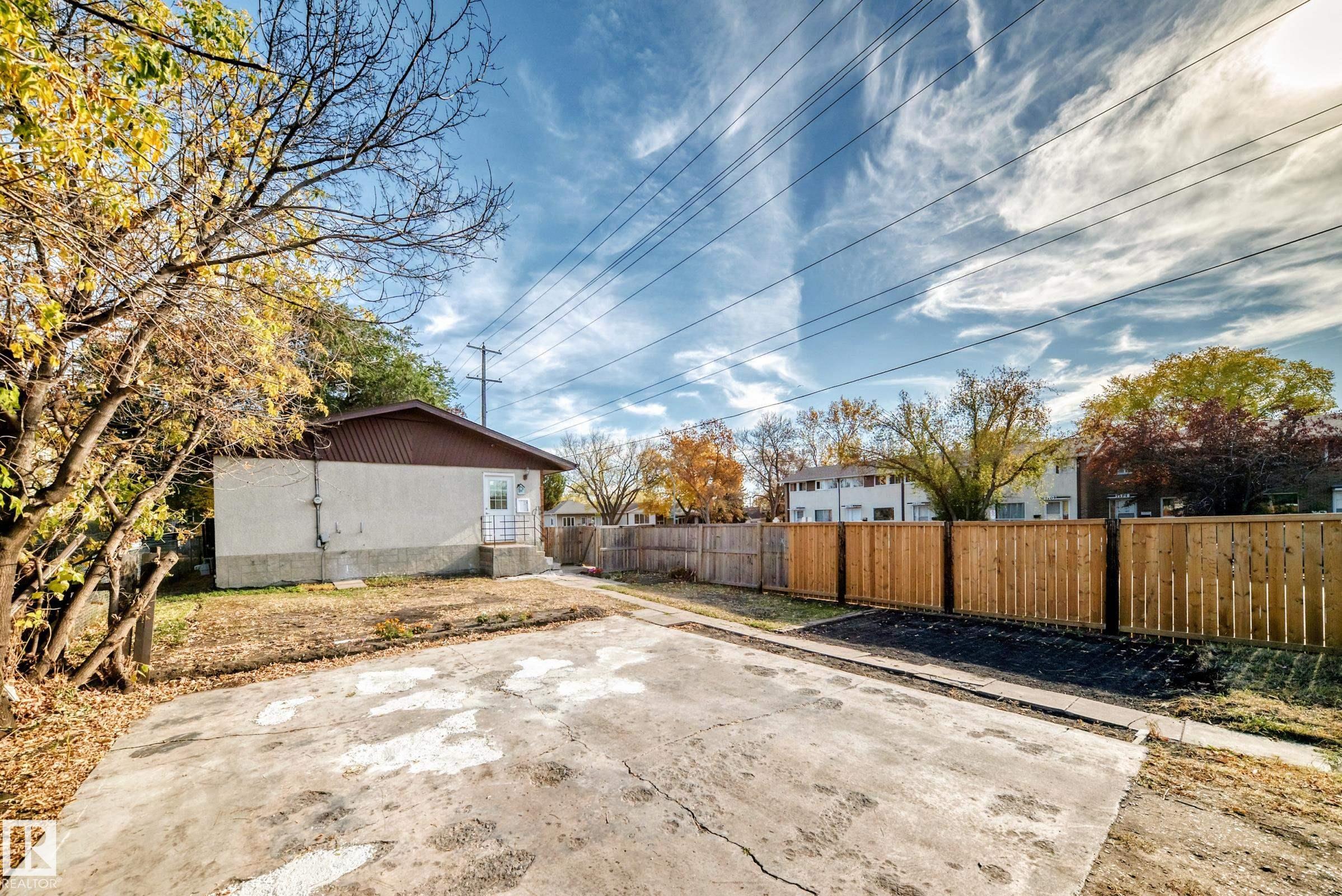 Photo 40 at 7104 129 Avenue NW, Balwin, Edmonton