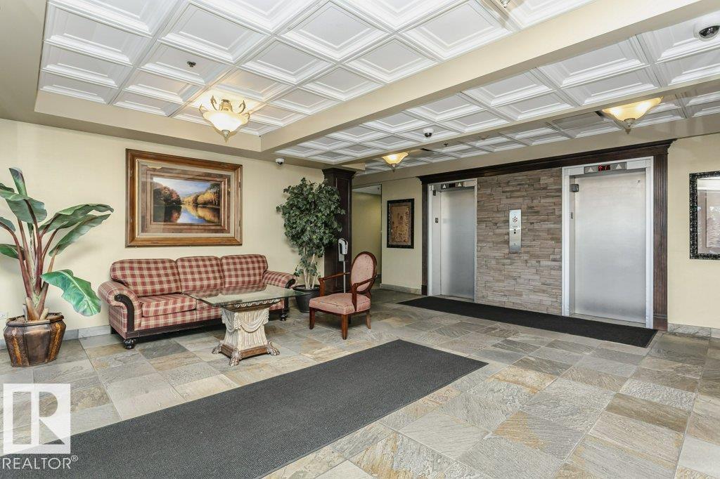 Photo 5 at 605 - 10135 Saskatchewan Drive NW, Strathcona, Edmonton