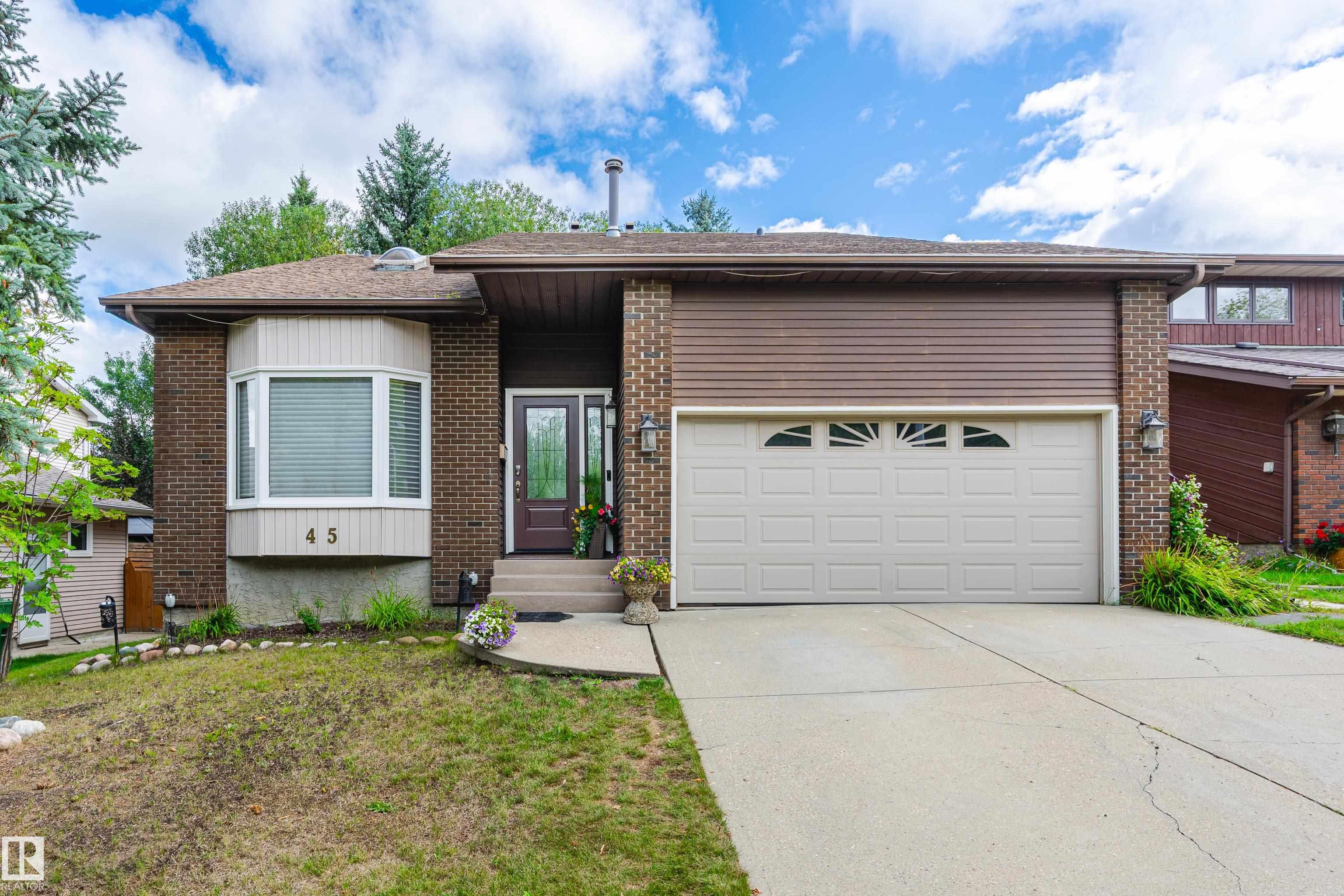 45 Wentworth Crescent, Woodlands, St. Albert 